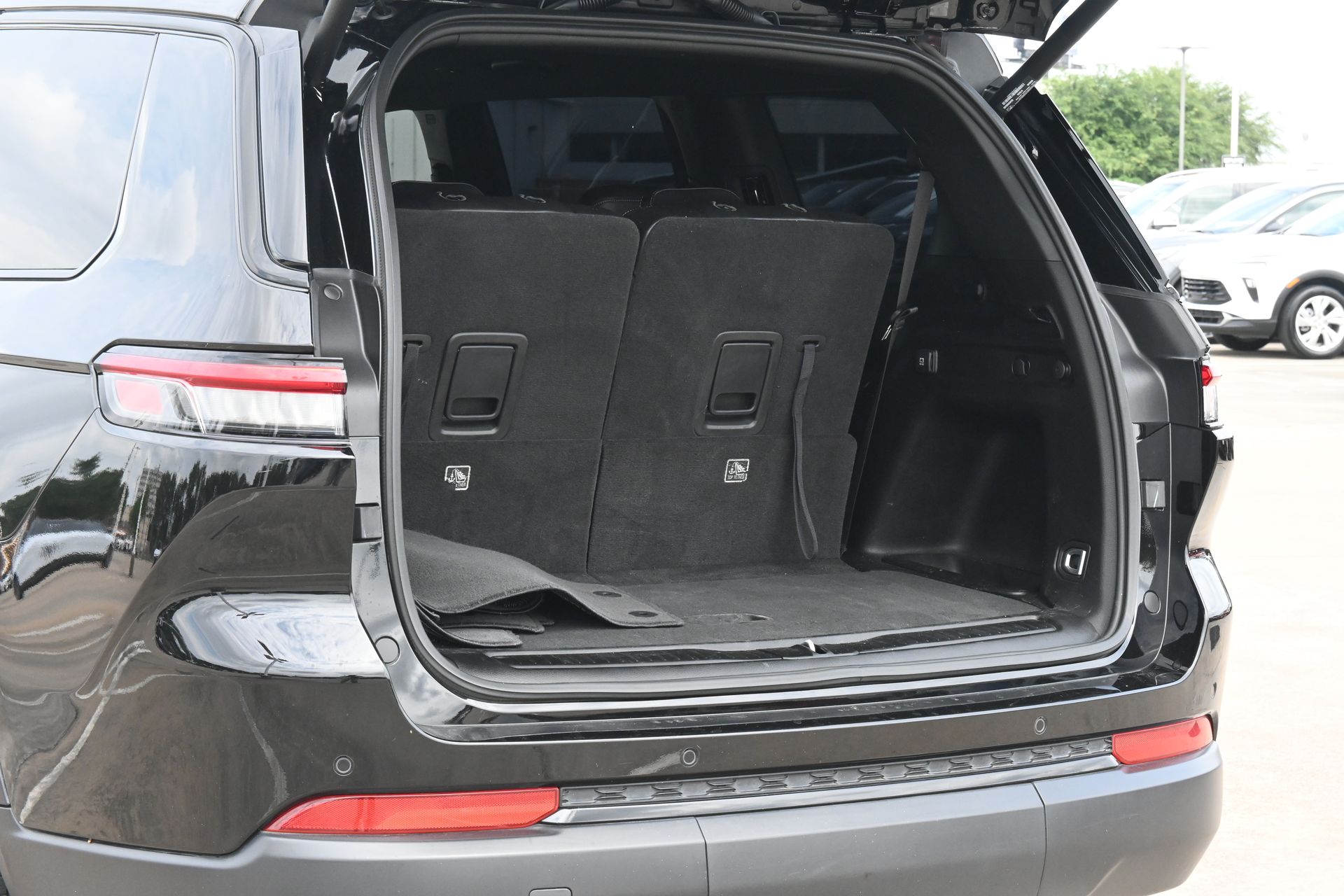 2024 Jeep Grand Cherokee L Limited Black at Big Star Chrysler Jeep Dodge Ram 