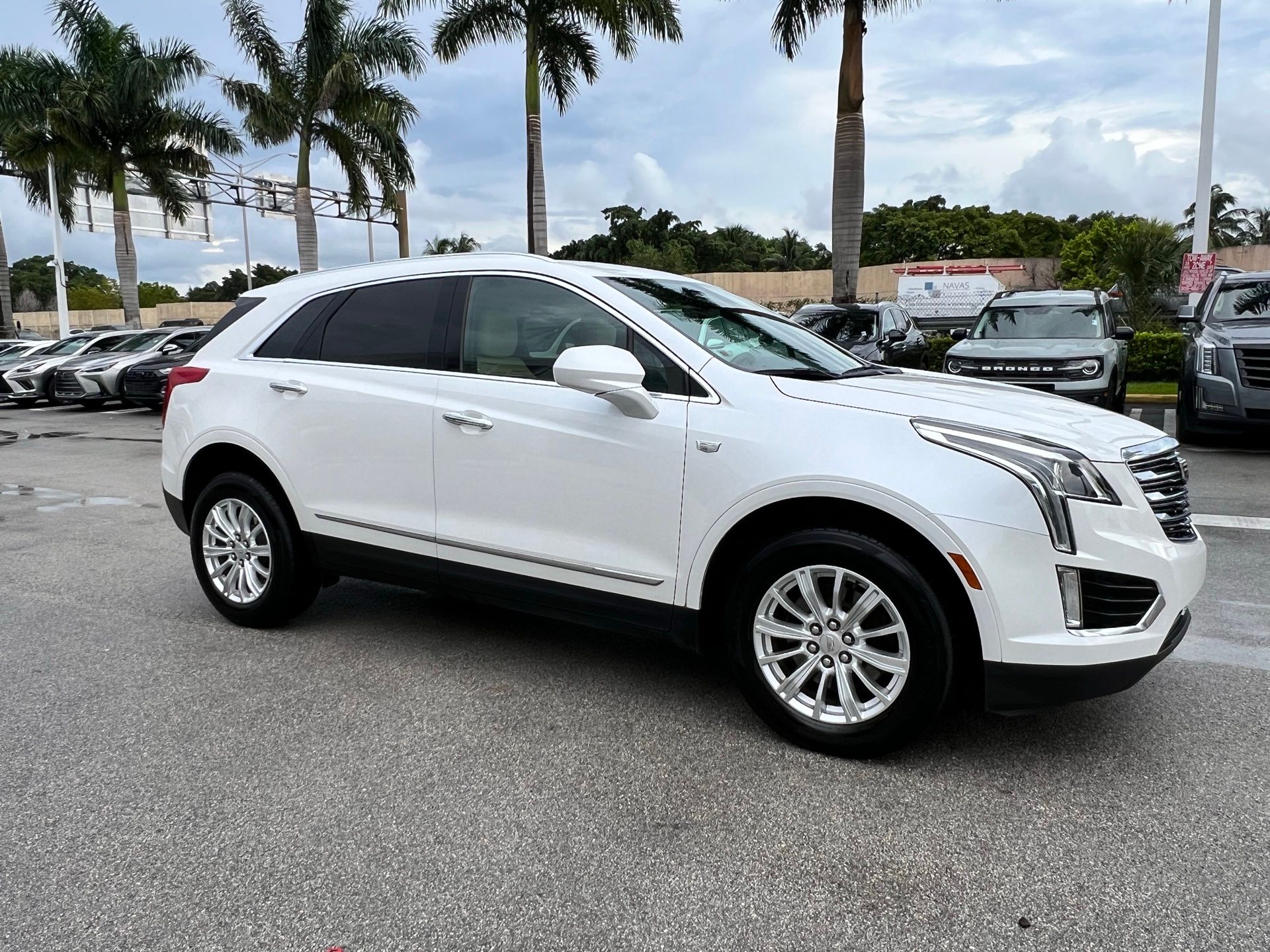 2018 Cadillac XT5 Base 22