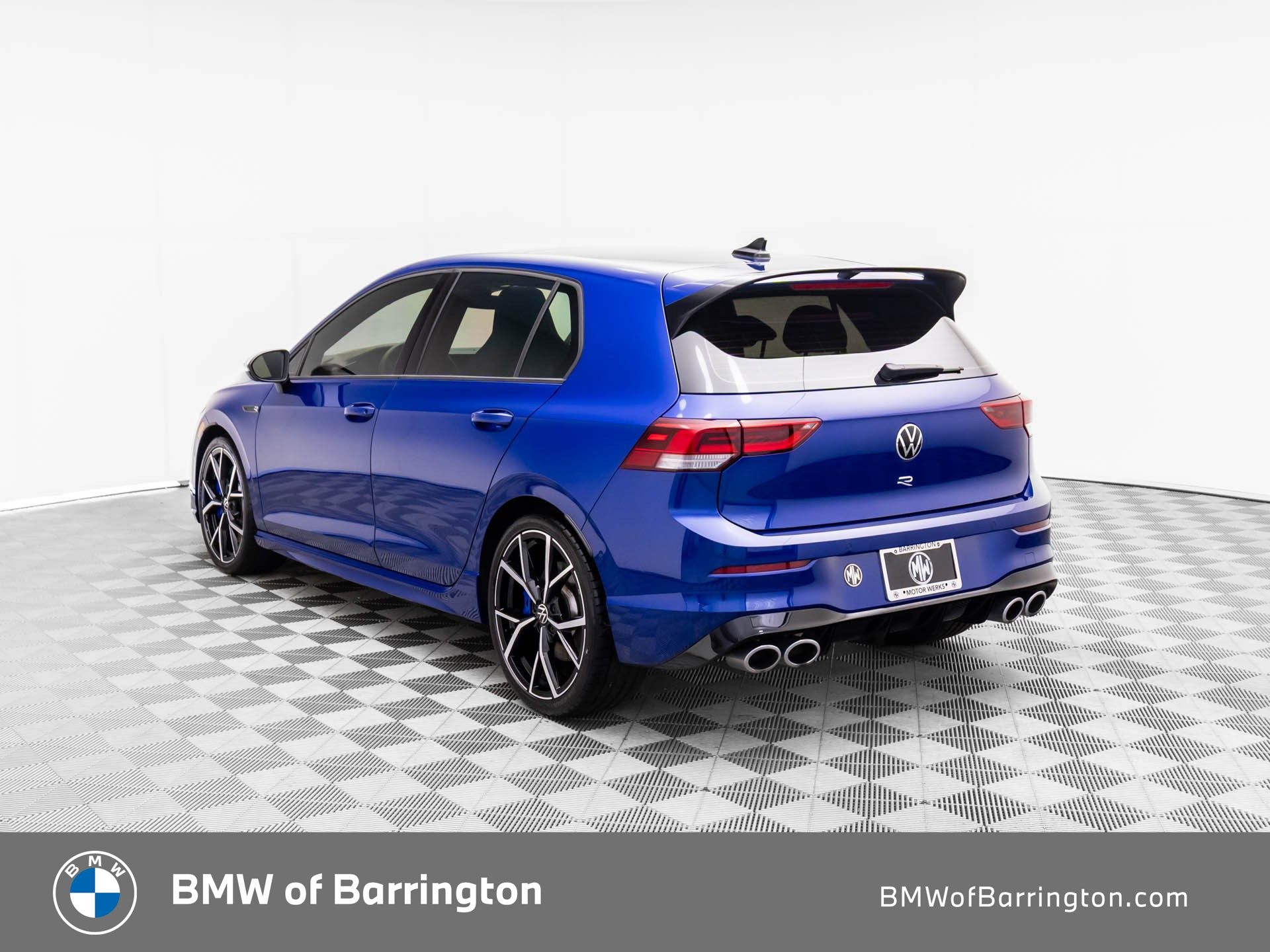 2024 Volkswagen Golf R 2.0T photo