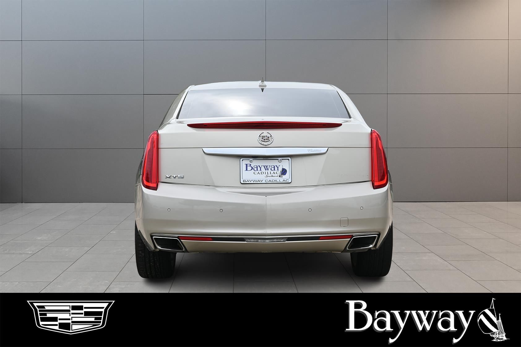 2013 Cadillac XTS Luxury Silver at Emmons Autoplex