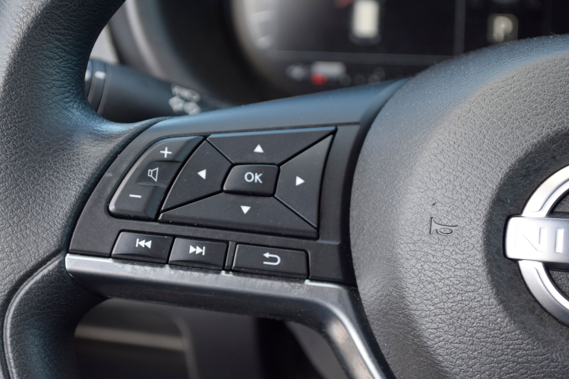 2024 Nissan Kicks SV White at Central Houston Nissan