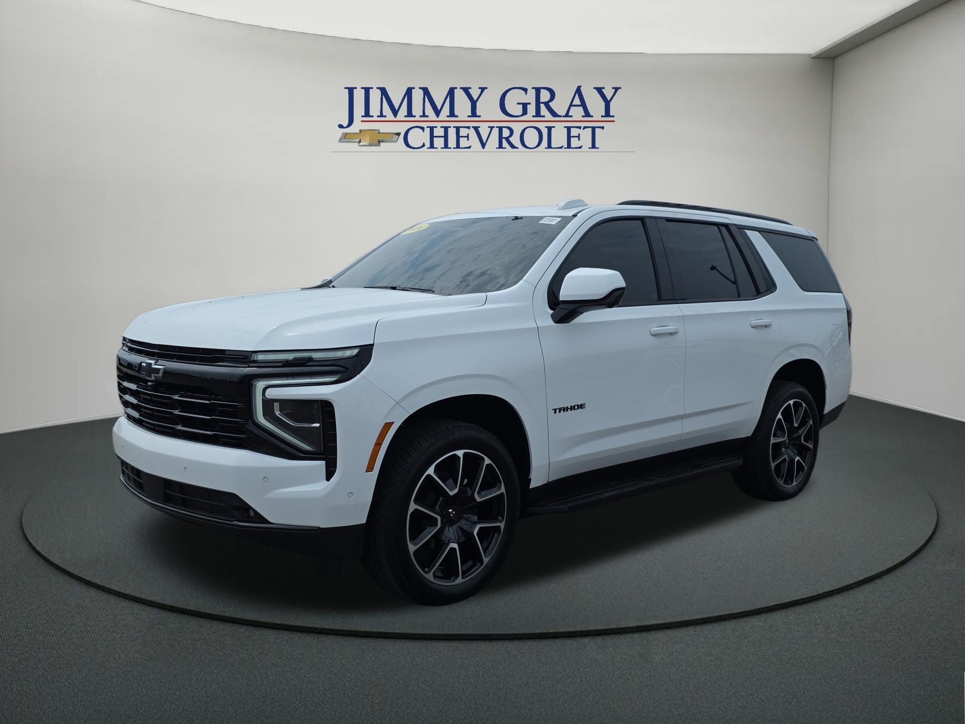 Summit White 2026 Chevrolet Tahoe SUV / Crossover Four-Wheel Drive