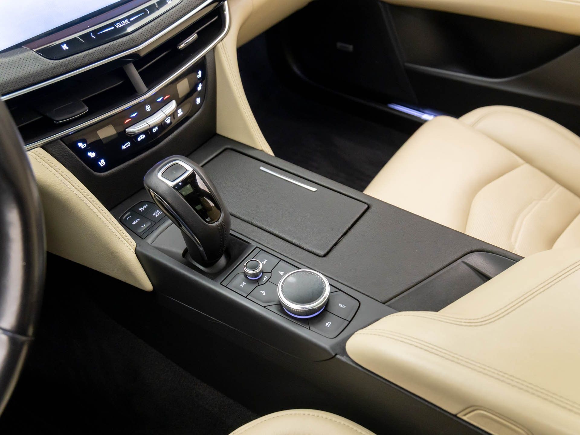 2020 Cadillac CT6 3.6L Premium Luxury photo