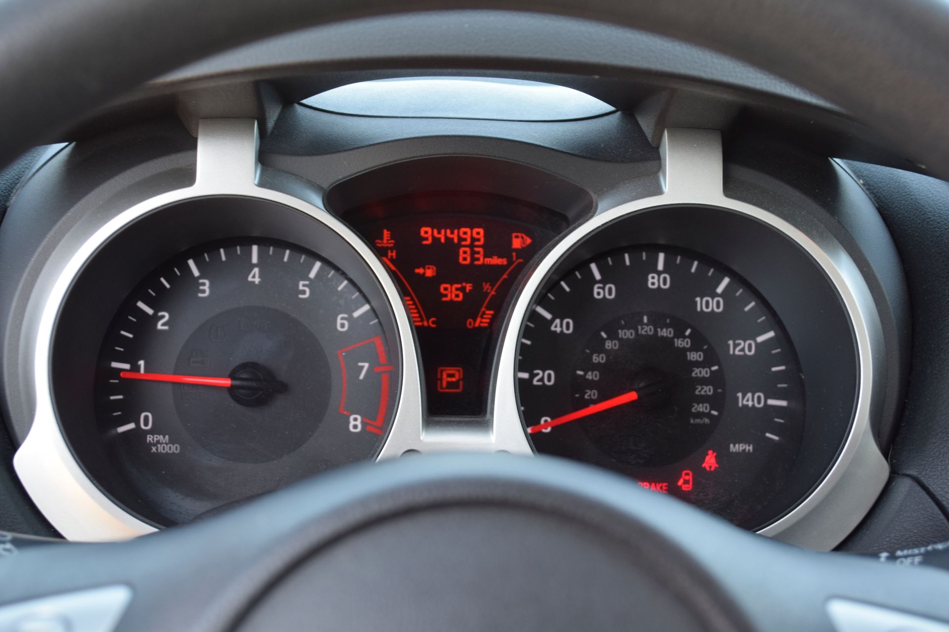 2015 Nissan Juke S - 8