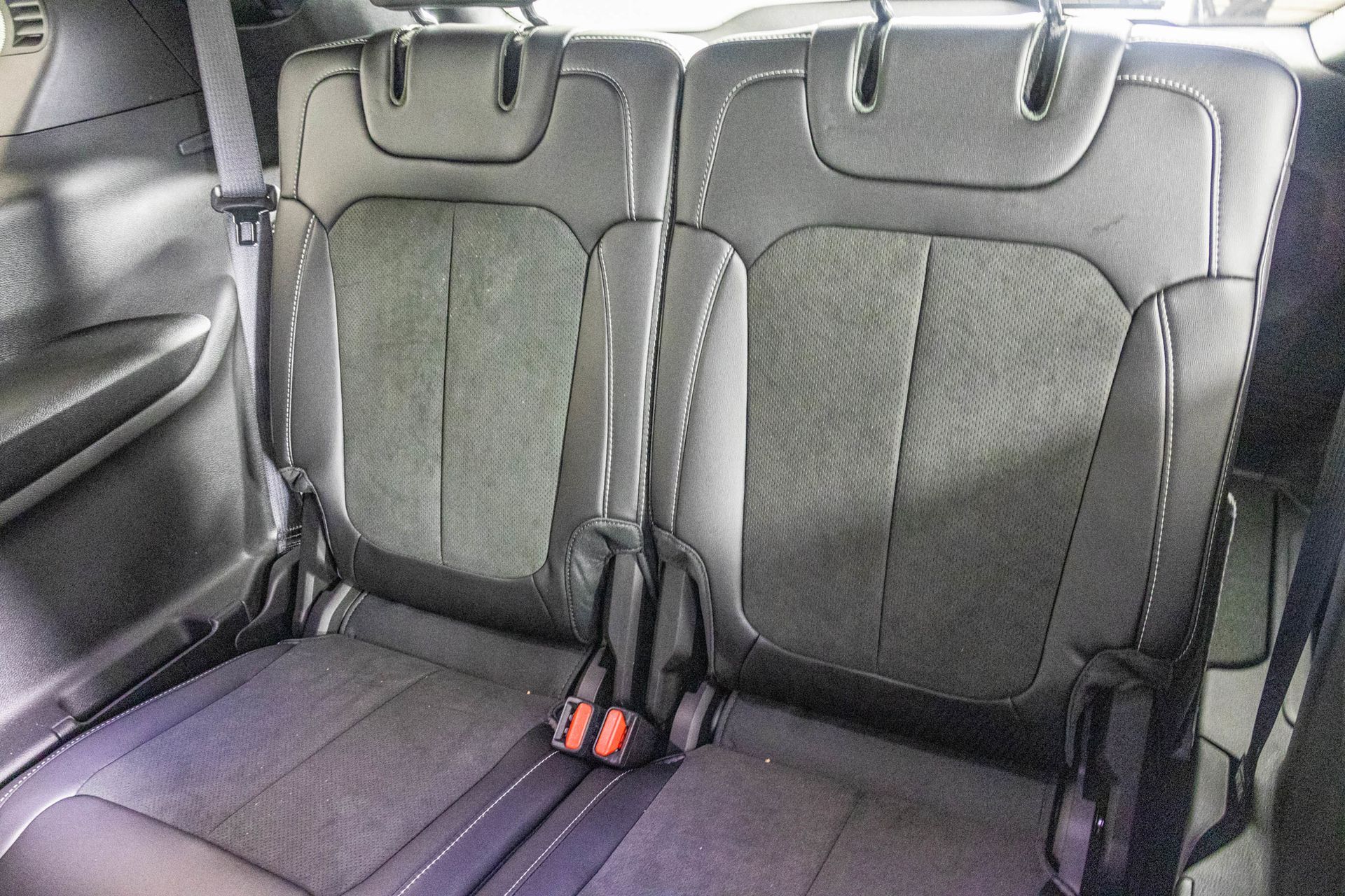 2025 JEEP GRAND CHEROKEE L - Image 29