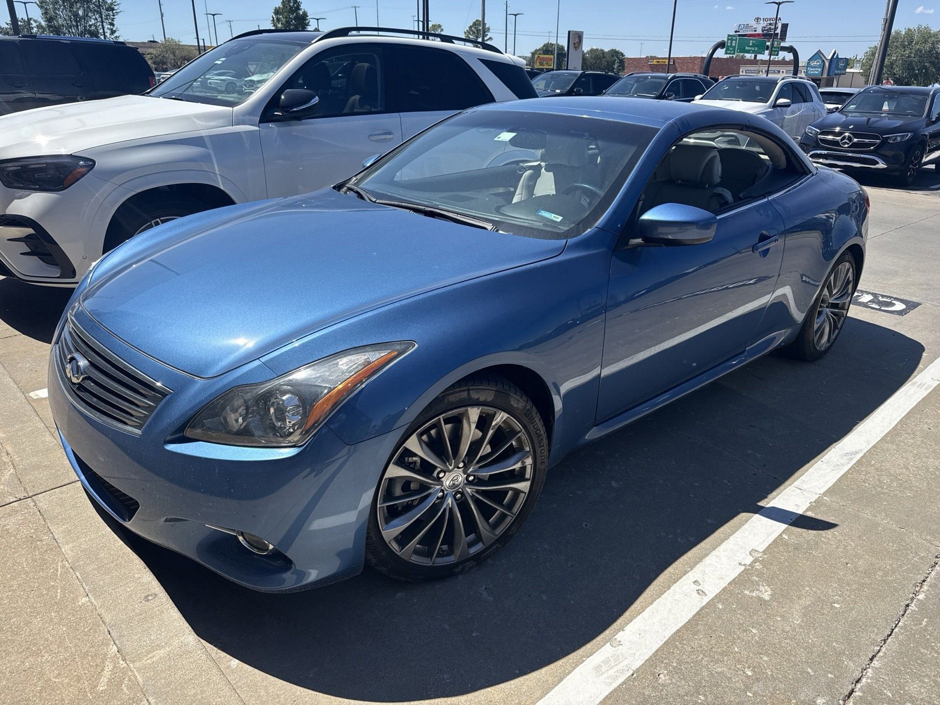 Lapis Blue 2012 INFINITI G37 Convertible Rear-Wheel Drive 7-Speed Automatic