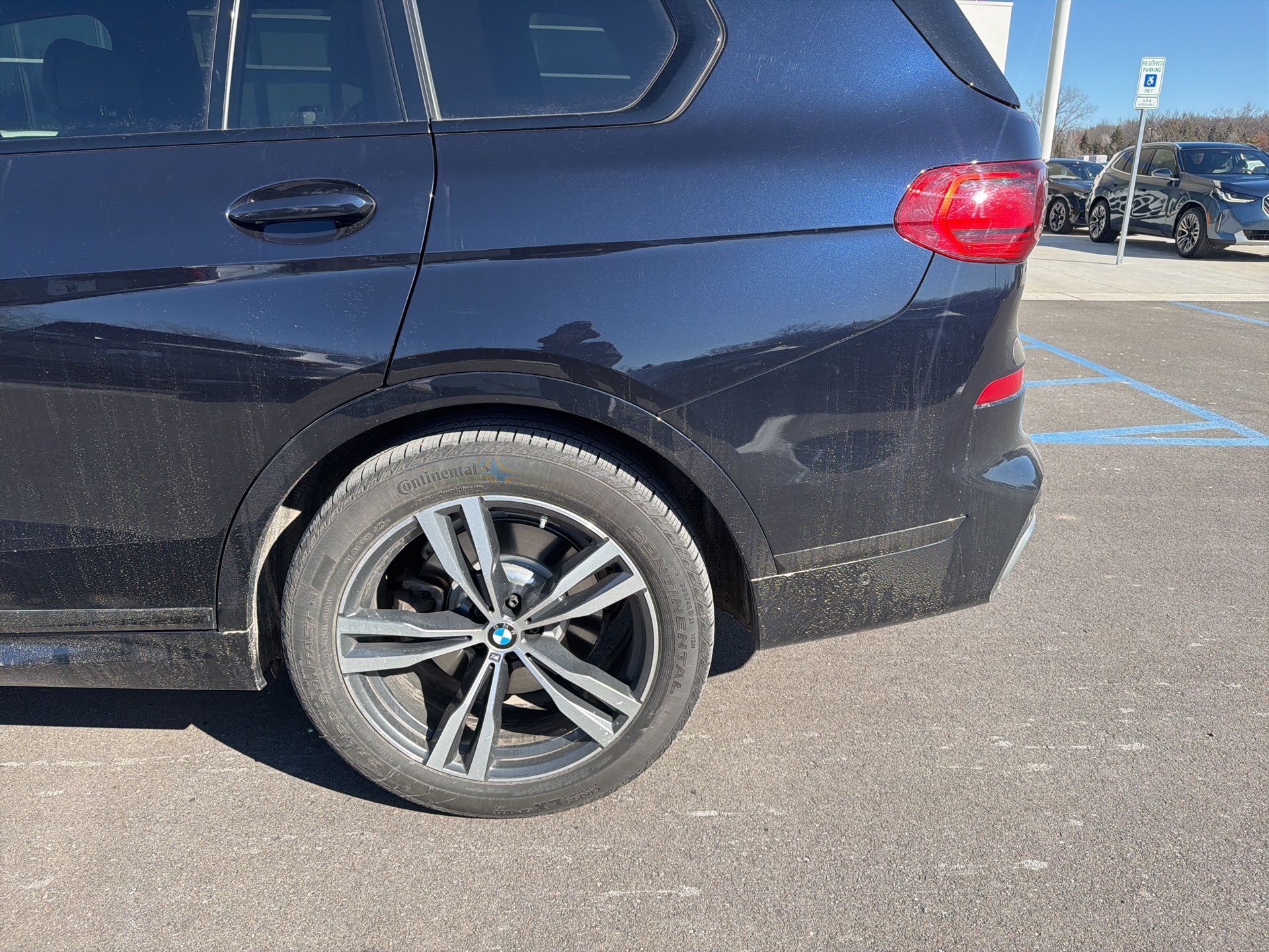 used 2021 BMW X7 car, priced at $38,880