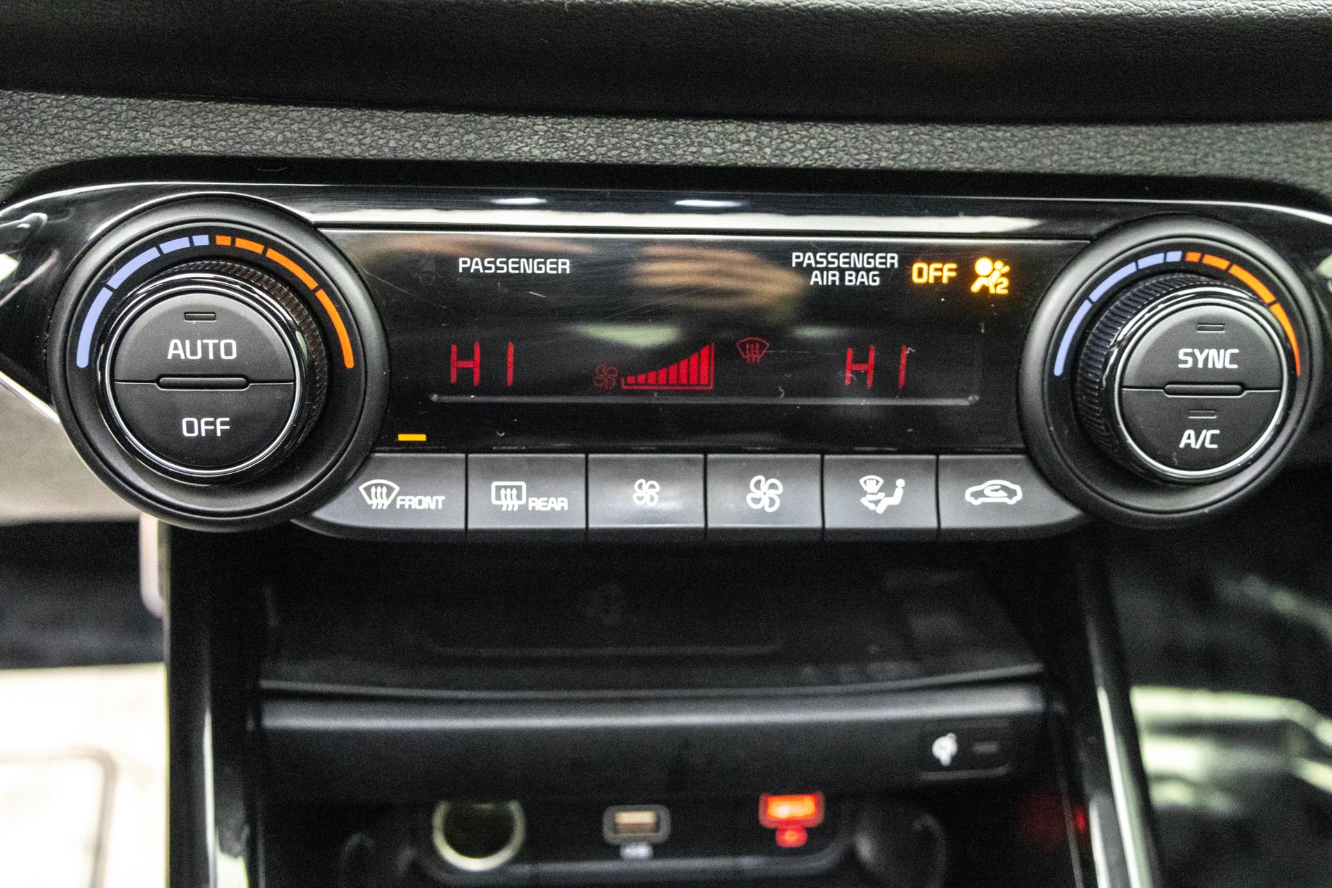 2022 KIA FORTE - Image 28