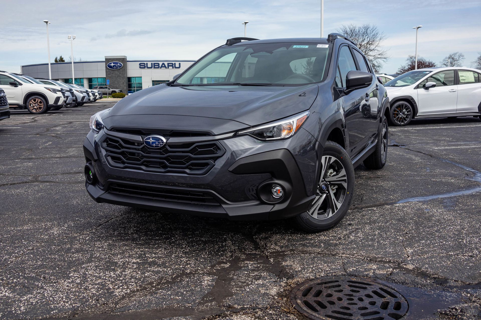 View vehicle photo 2