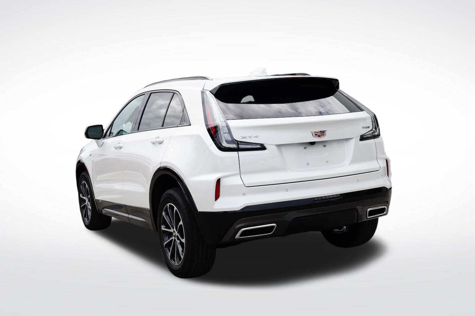 2024 Cadillac XT4 Sport 3