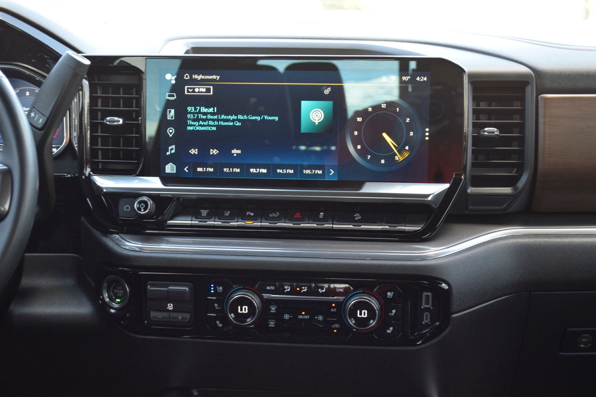 2024 Chevrolet Silverado 2500HD High Country Black at Monument Chevrolet