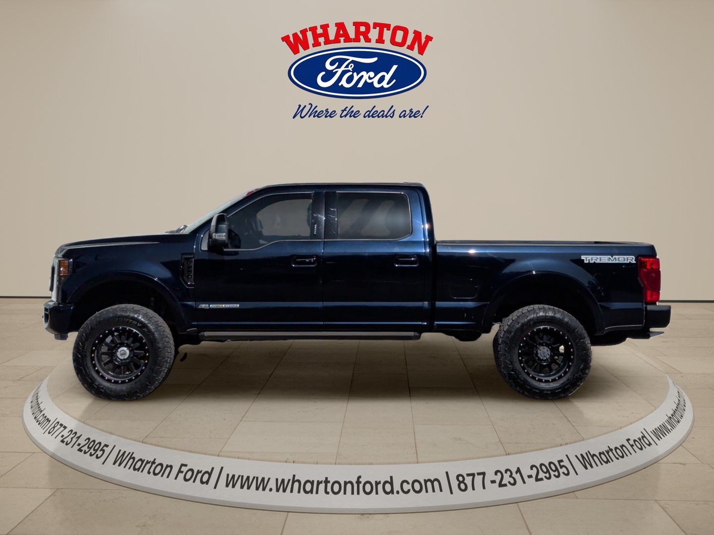 2022 Ford F-250SD Lariat - 2