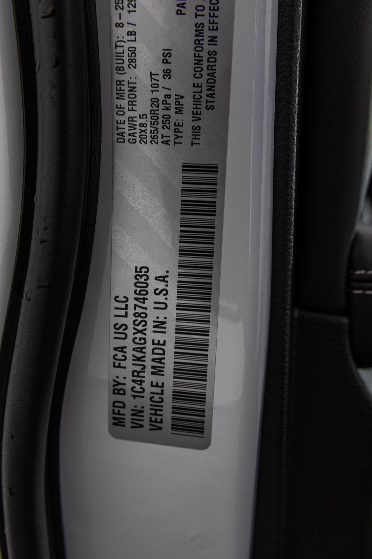 2025 JEEP GRAND CHEROKEE L - Image 42