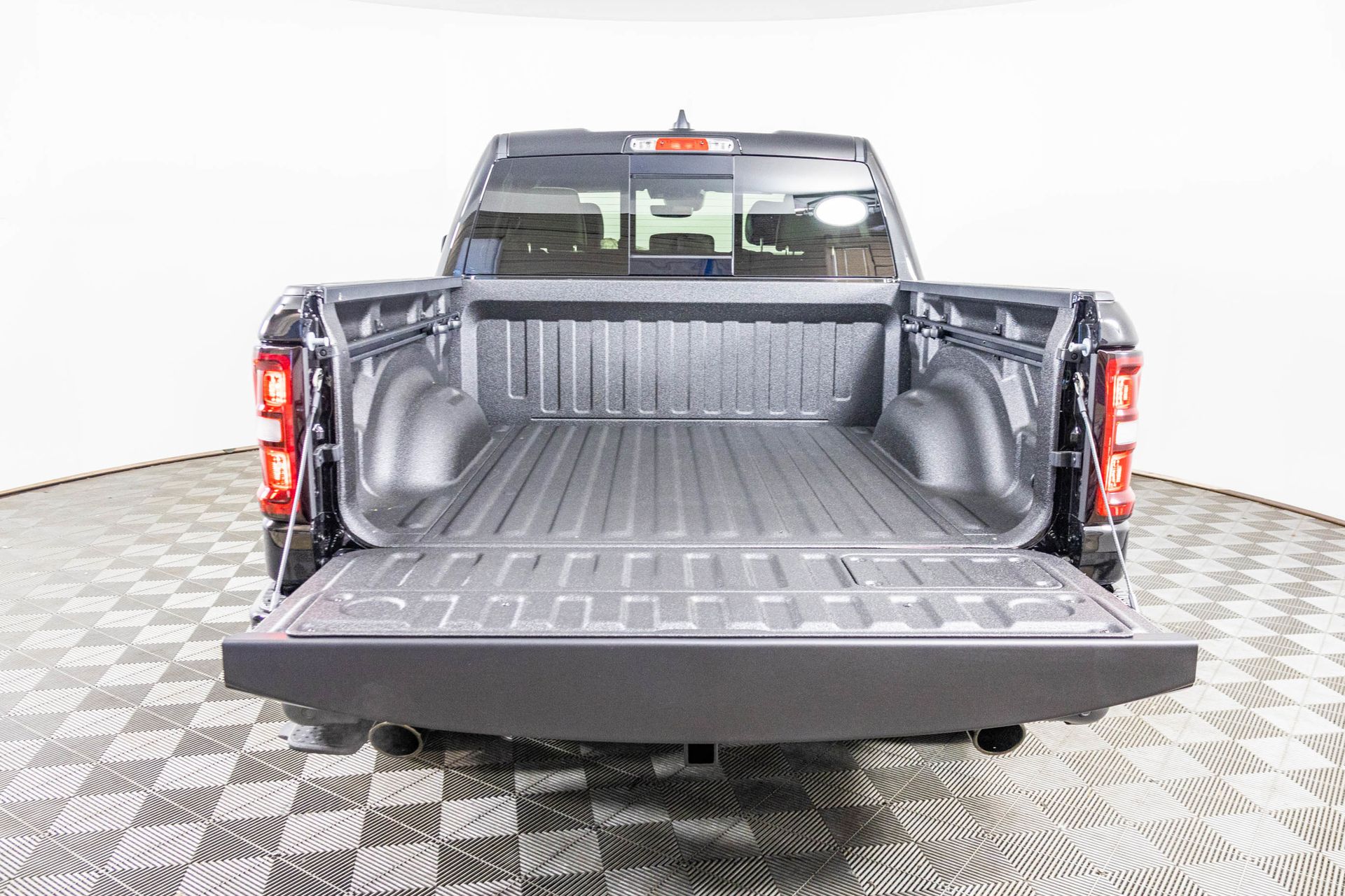 2026 RAM 1500 - Image 36