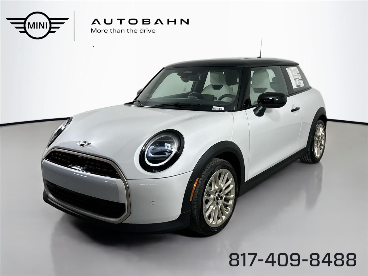 Nanuq White Metallic 2025 MINI Cooper 2-Door Hatchback FWD Hatchback Front-Wheel Drive 7-Speed Automatic