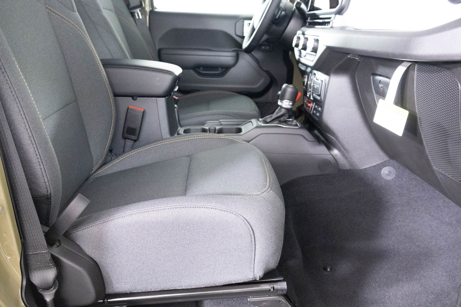 2026 JEEP WRANGLER - Image 33