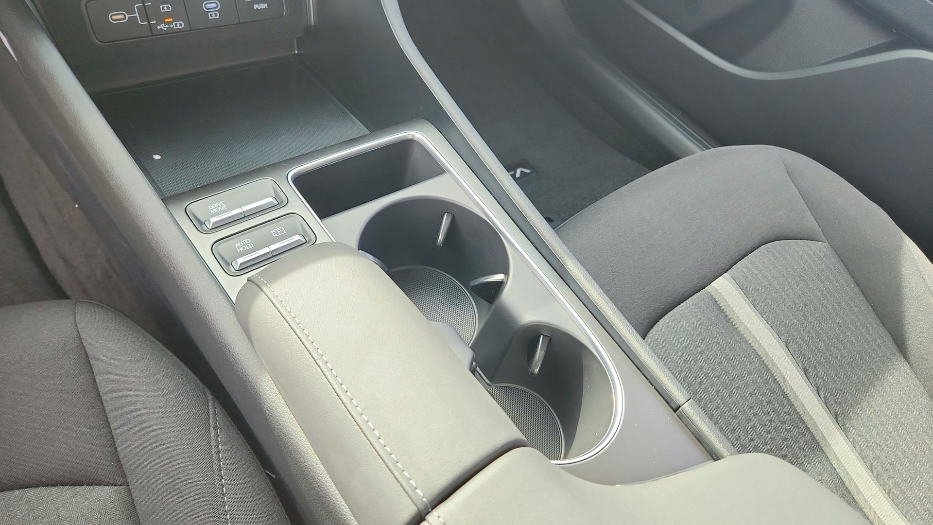 2026 Hyundai Sonata Hybrid