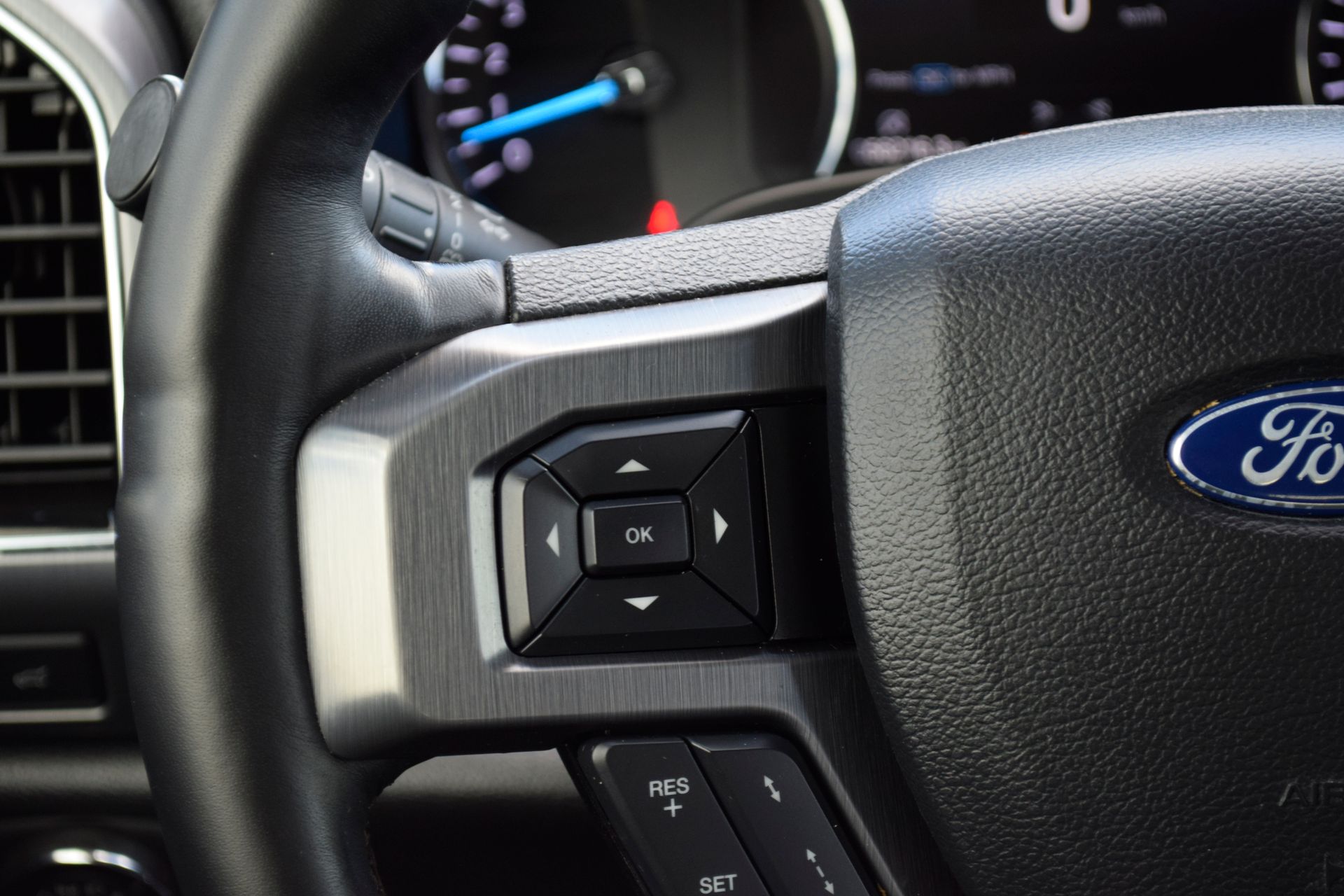 2019 Ford Expedition Platinum White at Emmons Autoplex