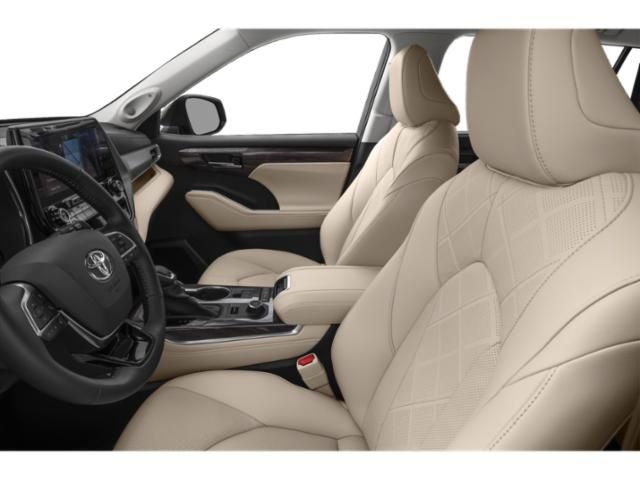 2022 Toyota Highlander Platinum  at Gullo Toyota