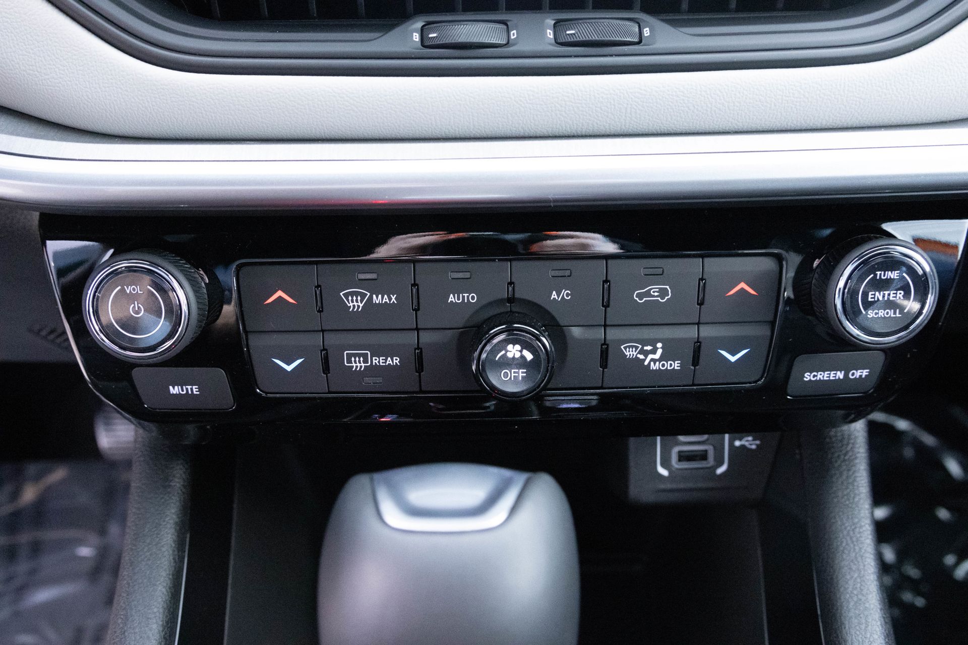 2026 JEEP COMPASS - Image 23