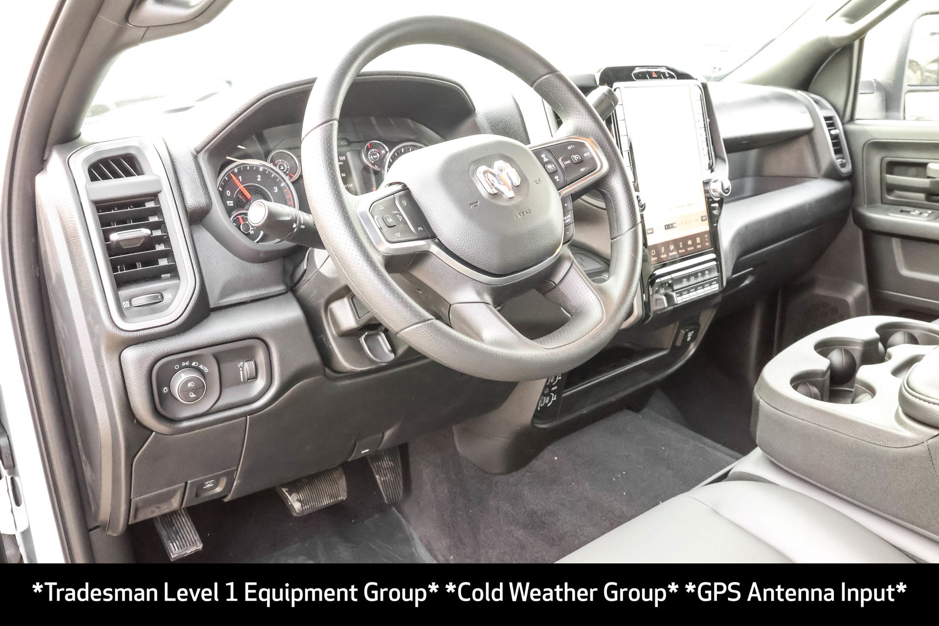 2026 RAM 3500 - Image 4