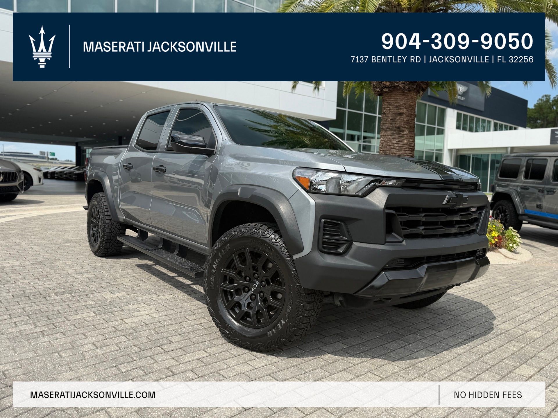 Sterling Gray Metallic 2024 Chevrolet Colorado Pickup Truck Four-Wheel Drive 8-Speed Automatic