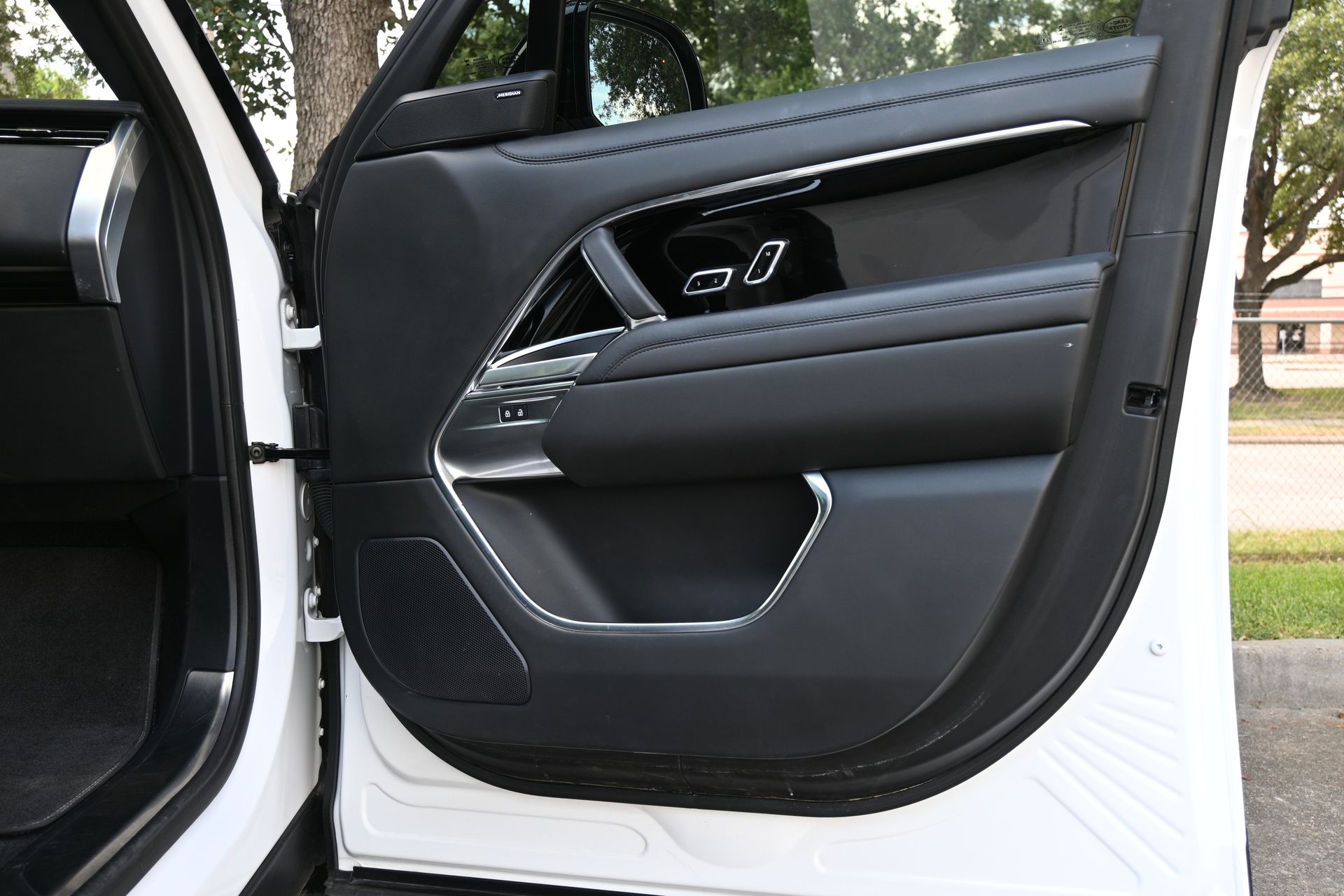 2023 Land Rover Range Rover SE White at Genesis of Spring