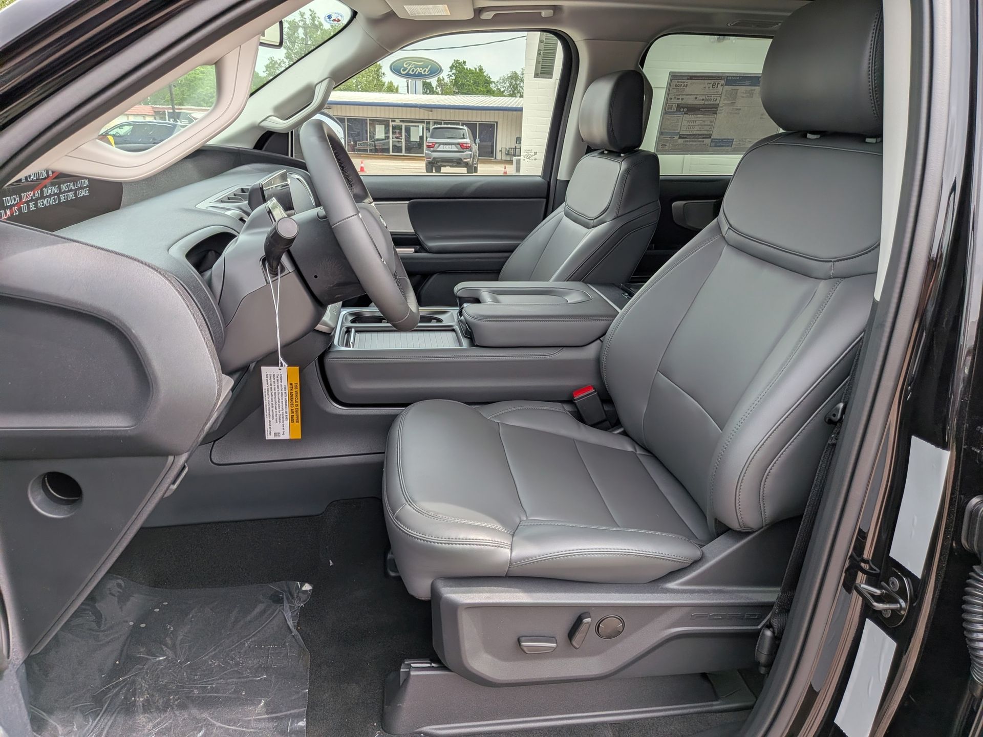 2026 Ford Expedition Active - 8