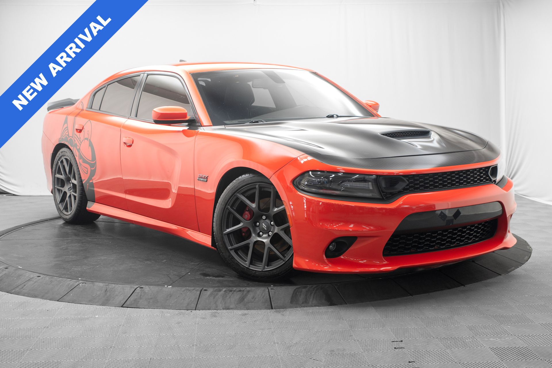 Go Mango! 2017 Dodge Charger R/T Scat Pack RWD Sedan Rear-Wheel Drive 8-Speed Automatic