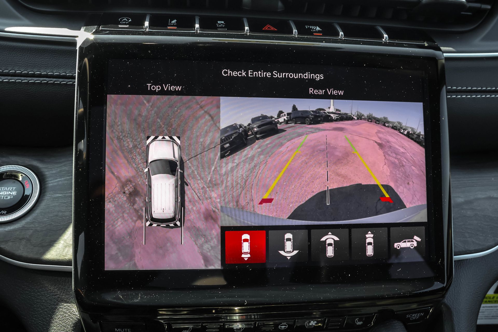 2025 JEEP GRAND CHEROKEE - Image 22