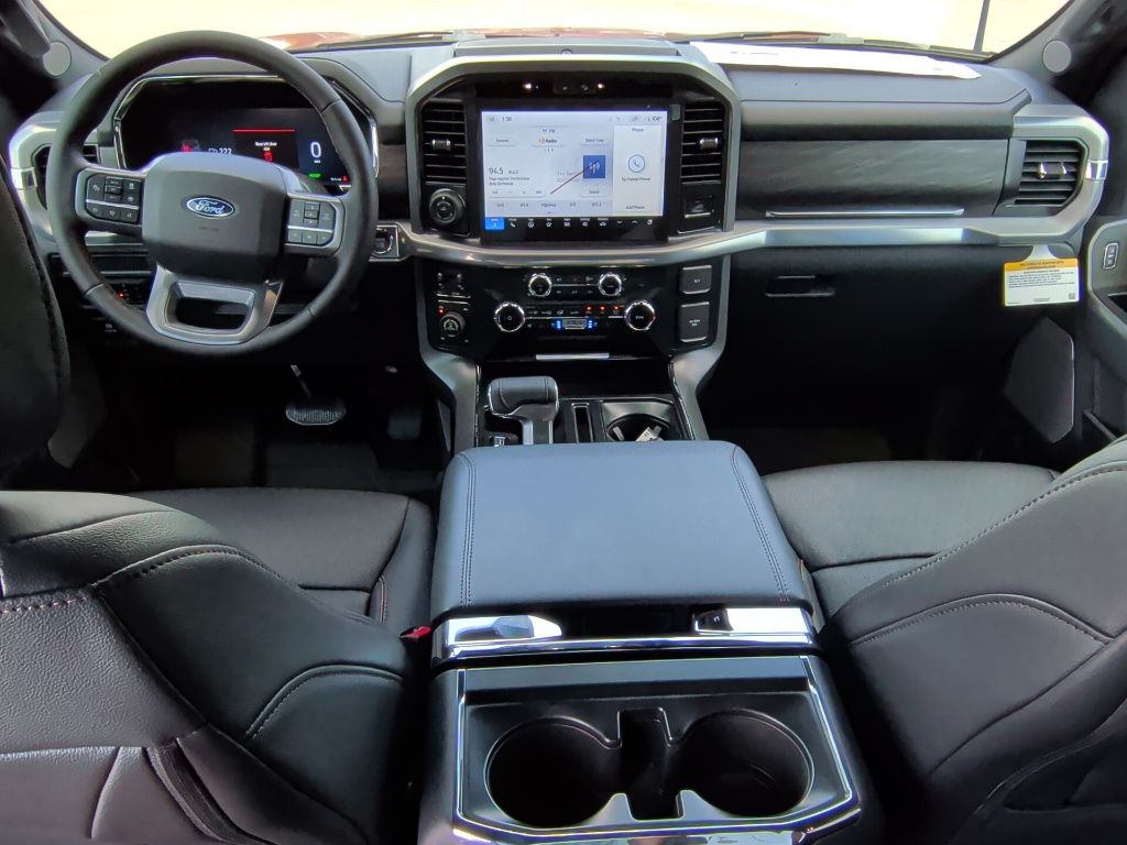 2025 Ford F-150 Lariat - 11