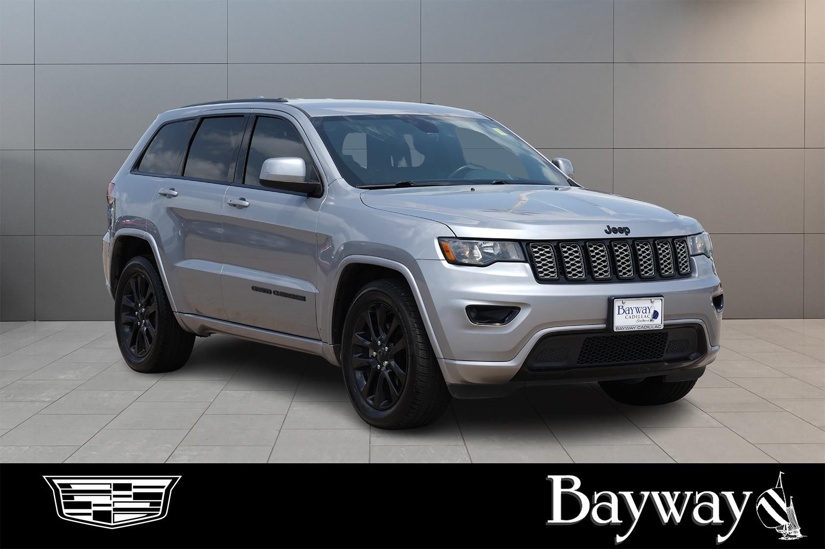2019 Jeep Grand Cherokee Altitude Silver at AutoSavvy Houston Southwest