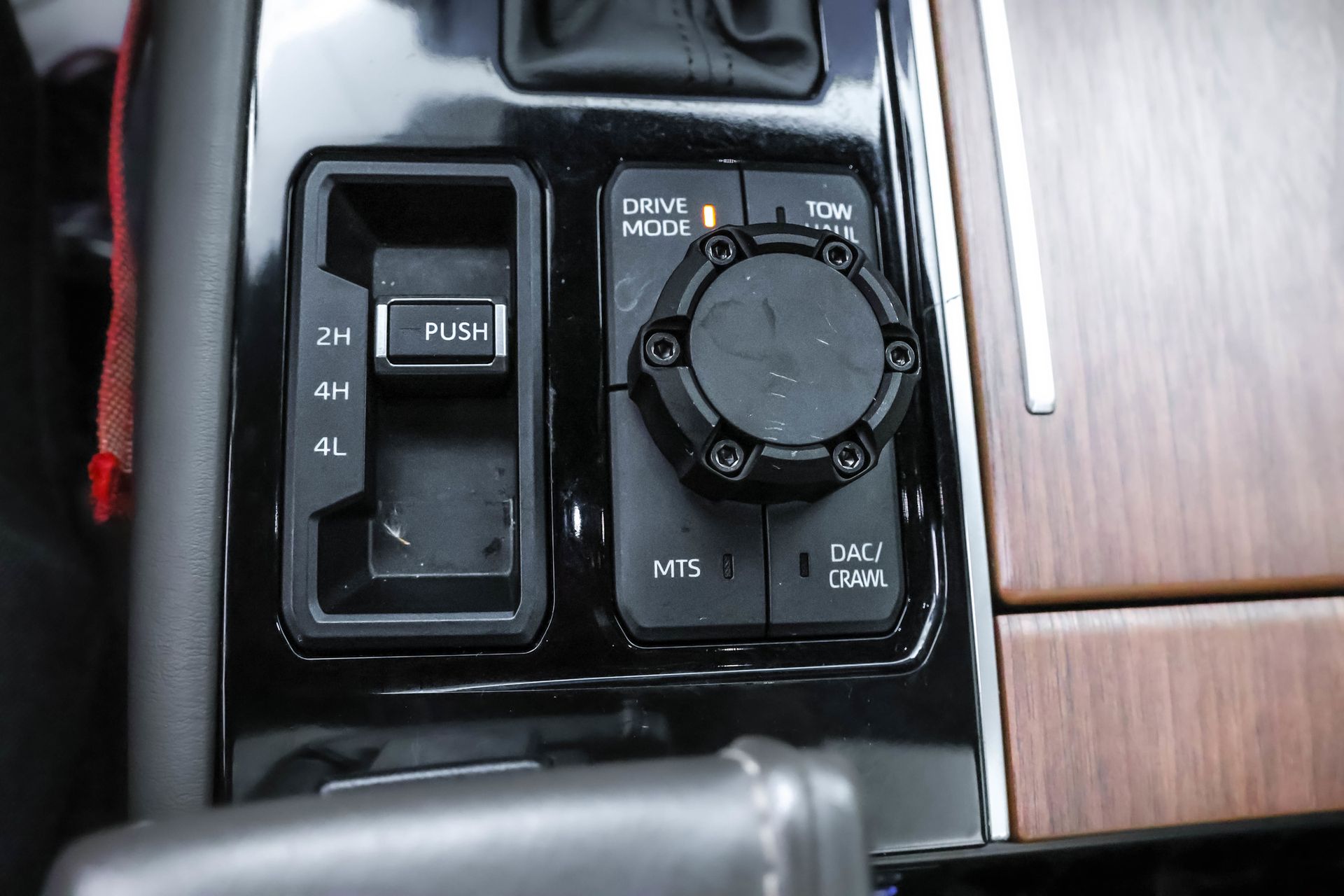 2023 TOYOTA TUNDRA - Image 12