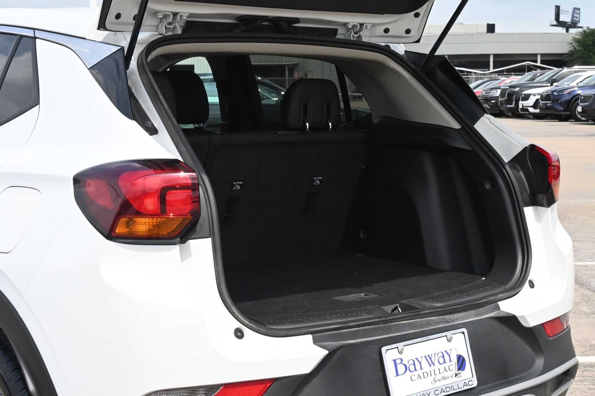 2025 Buick Encore GX Preferred White at South Houston Nissan