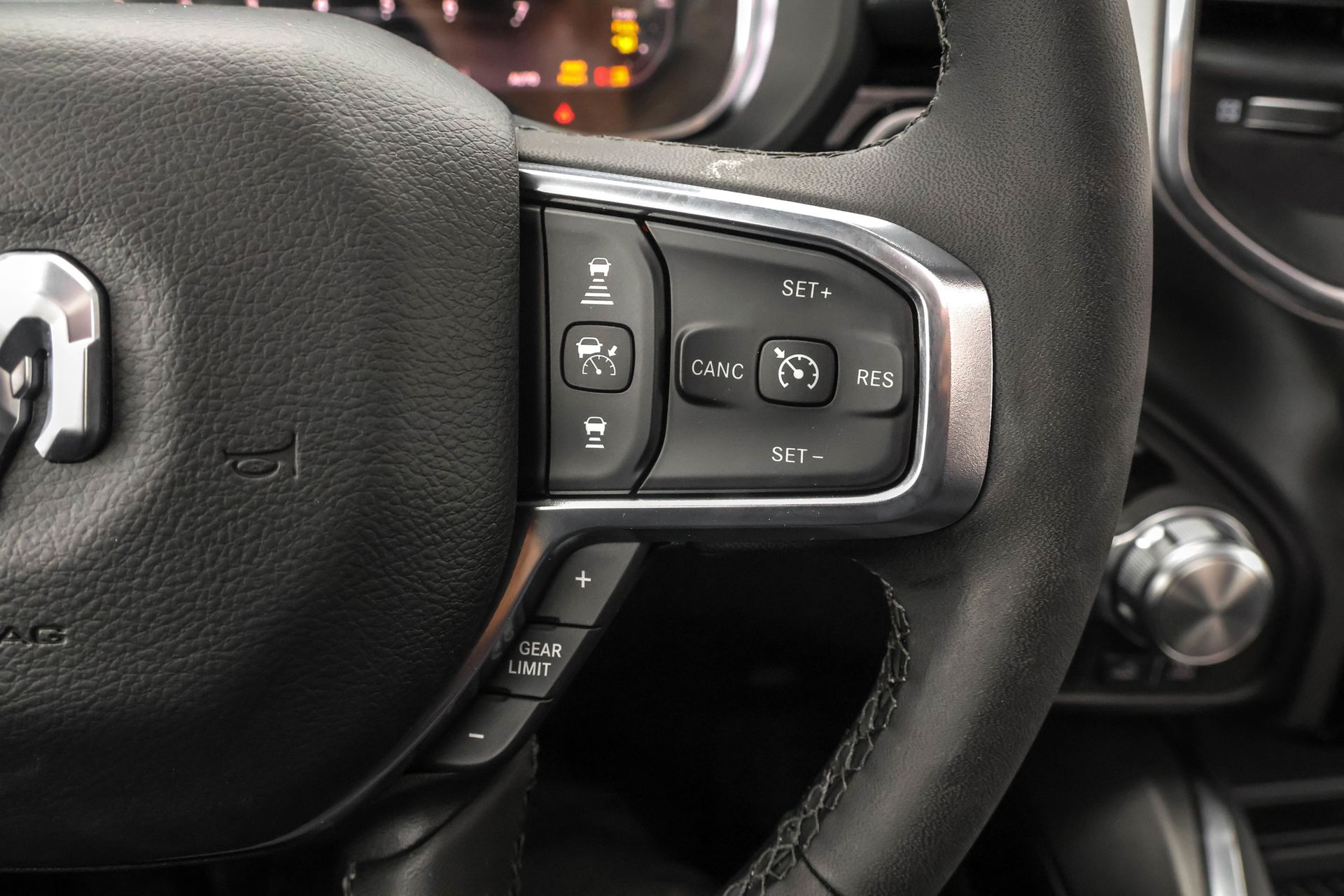 2026 RAM 1500 - Image 27