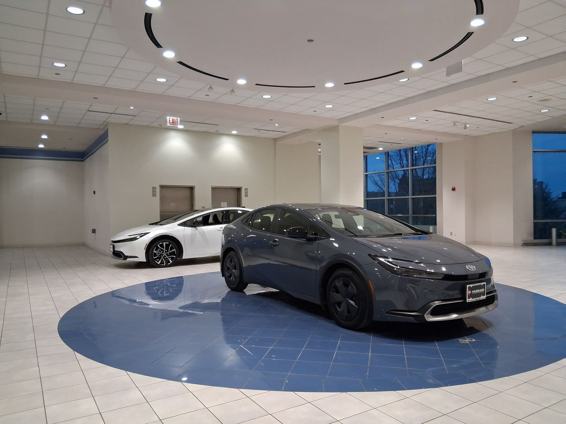 2024 Toyota Prius Prime SE FWD