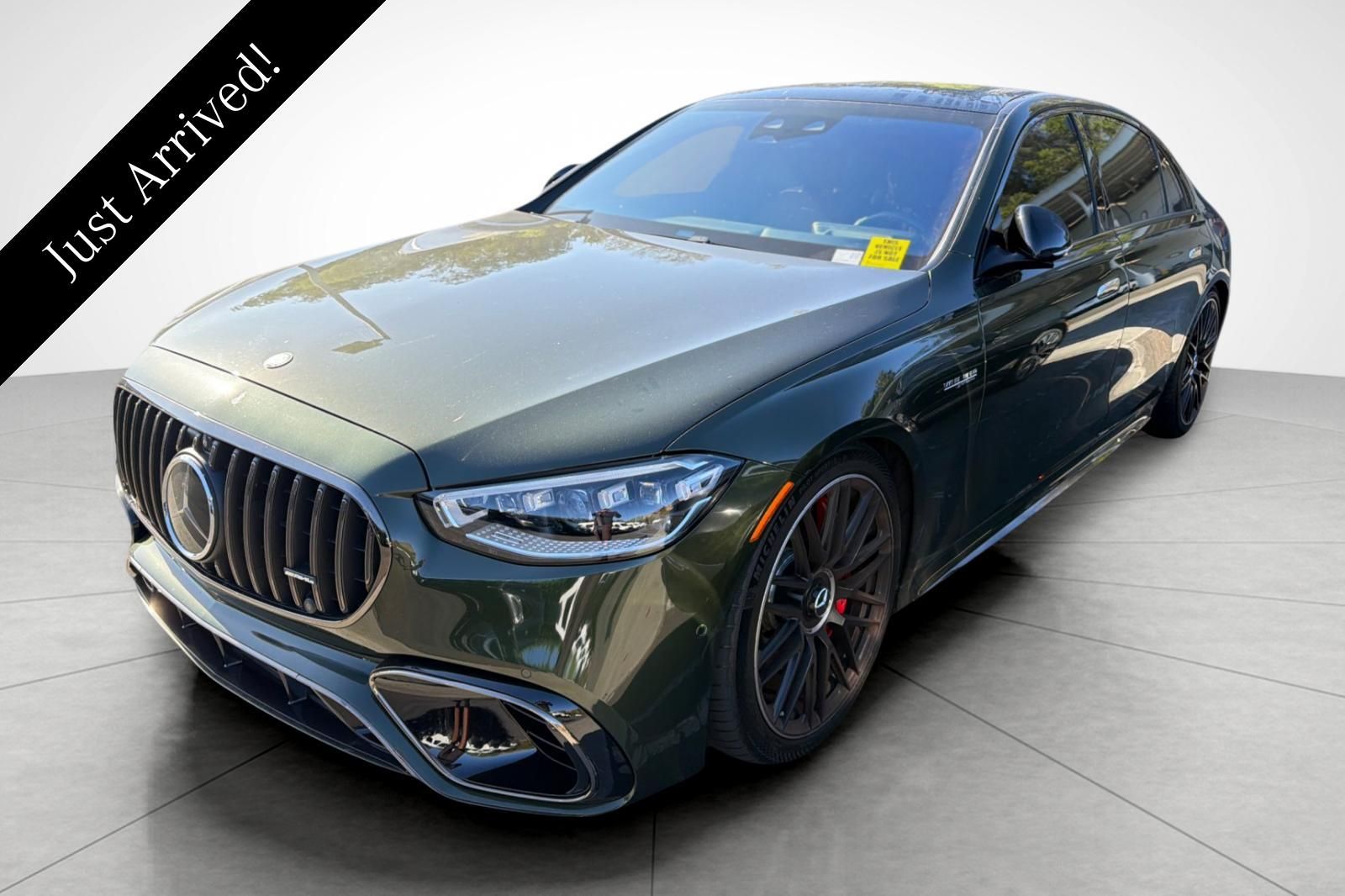 Green (MANUFAKTUR Signature Olive Metallic) 2025 Mercedes-Benz S-Class Sedan All-Wheel Drive 9-Speed Automatic