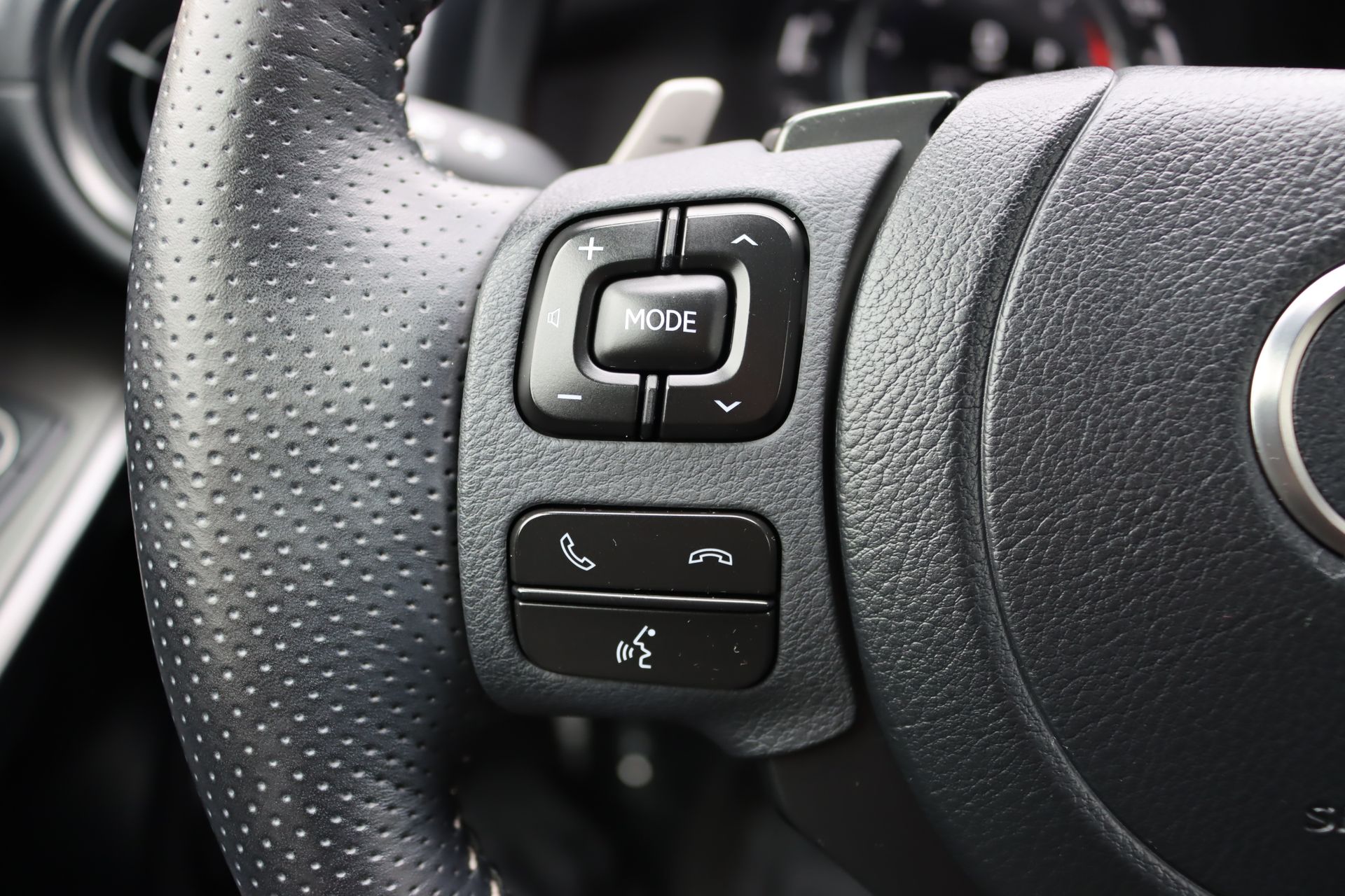 2024 Lexus IS IS photo