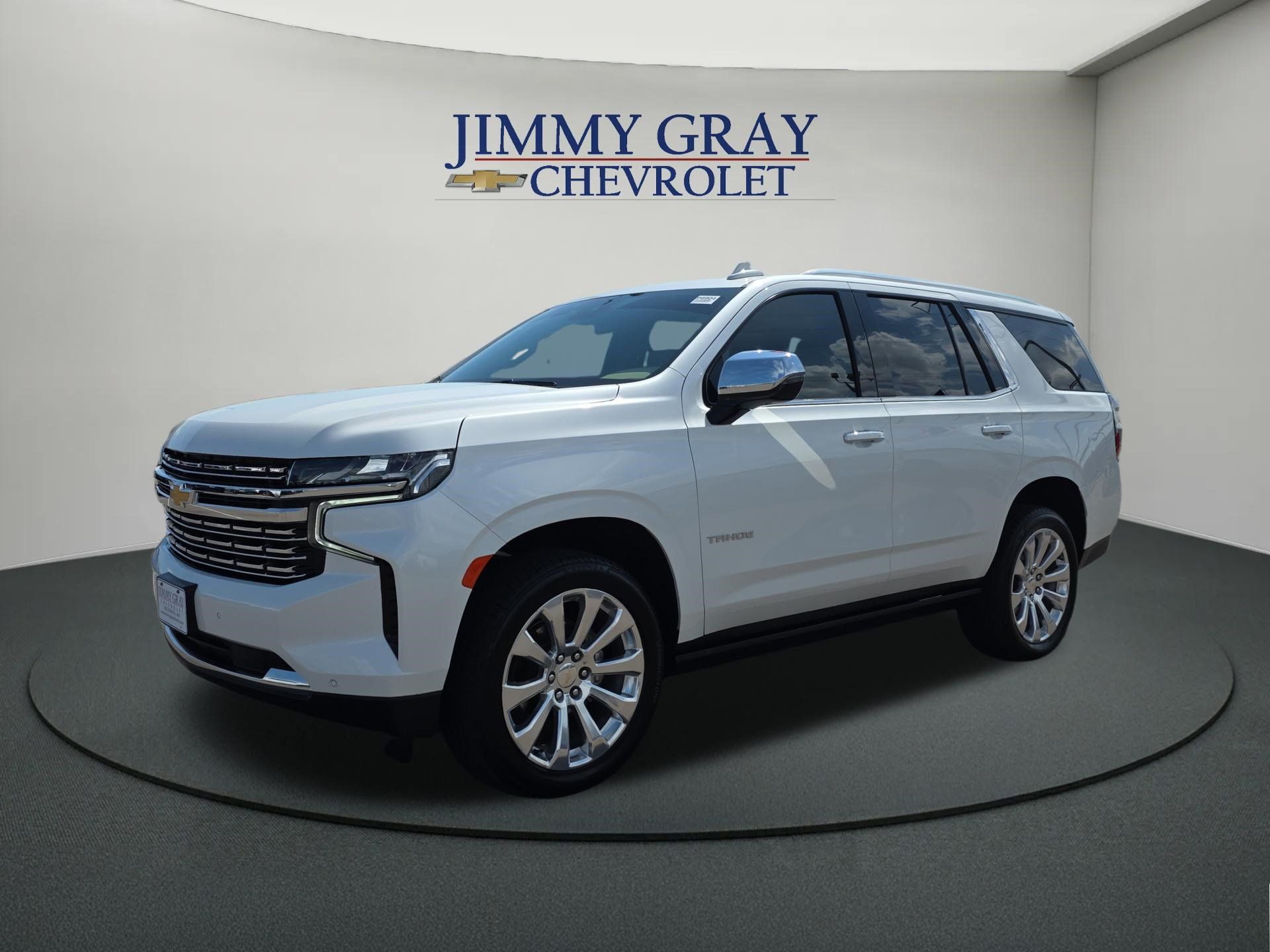 White (Iridescent Pearl Tricoat) 2024 Chevrolet Tahoe SUV / Crossover 4X2 