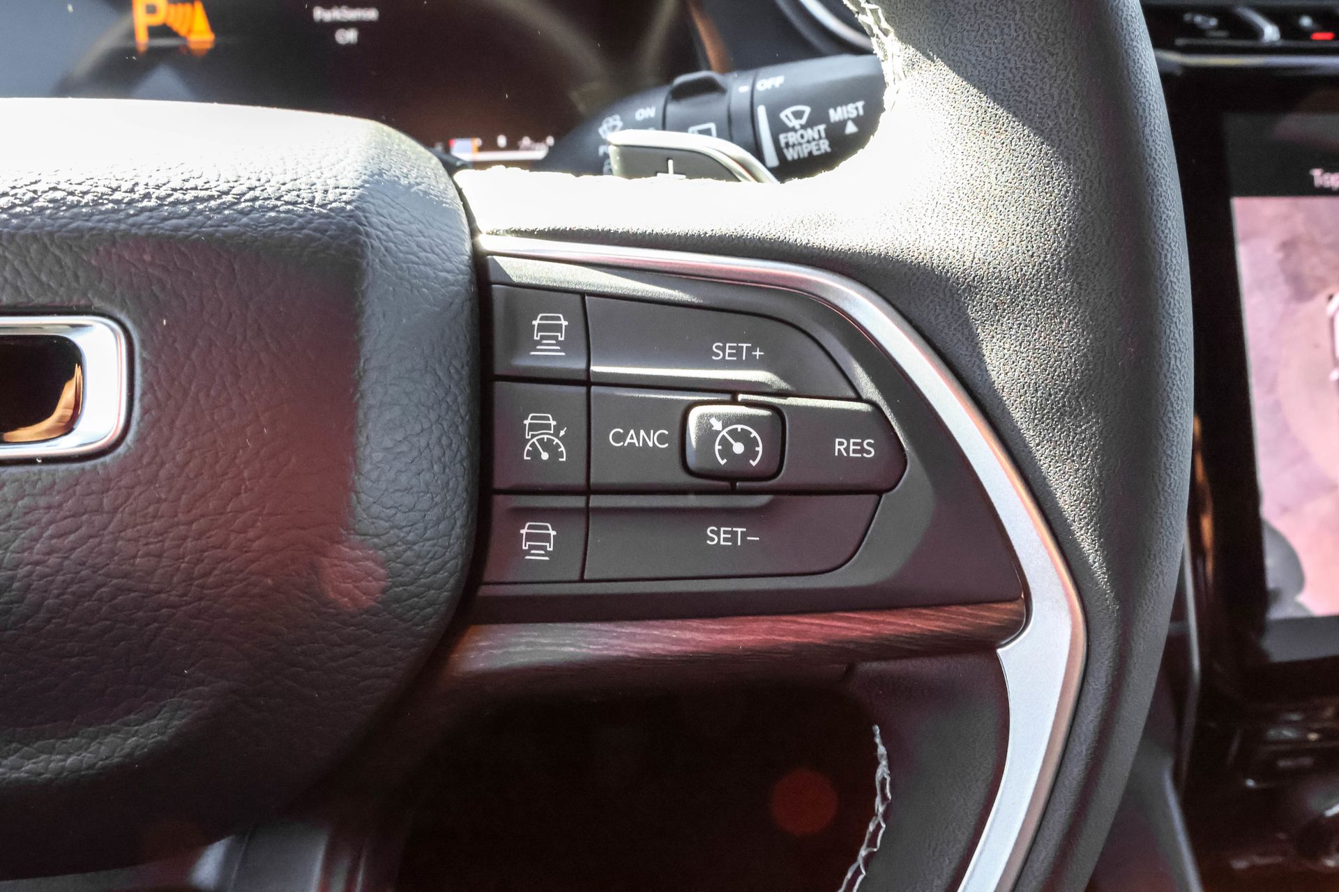 2025 JEEP GRAND CHEROKEE L - Image 27