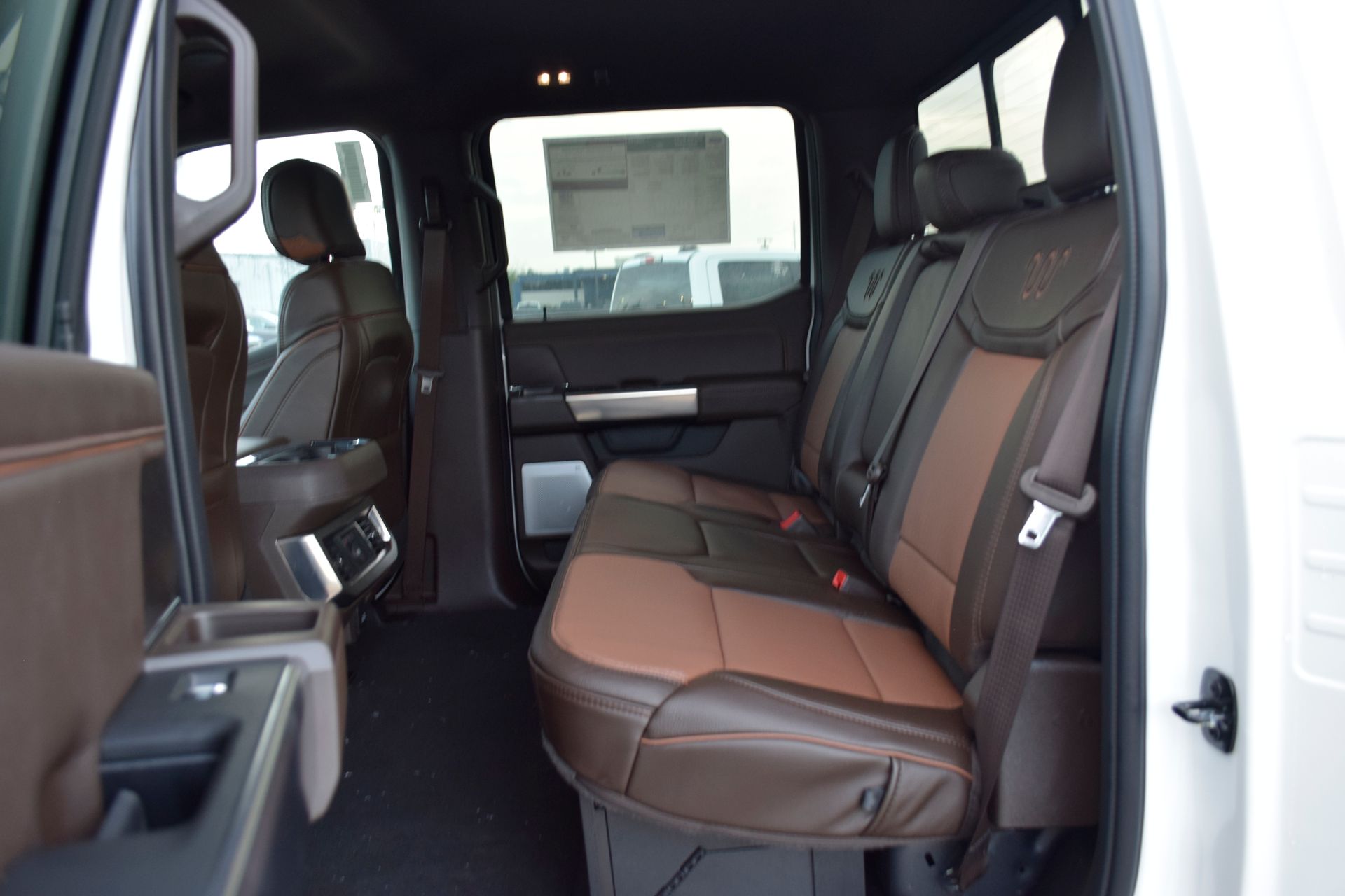 2026 Ford F-250SD King Ranch White at EAG Ford Navasota