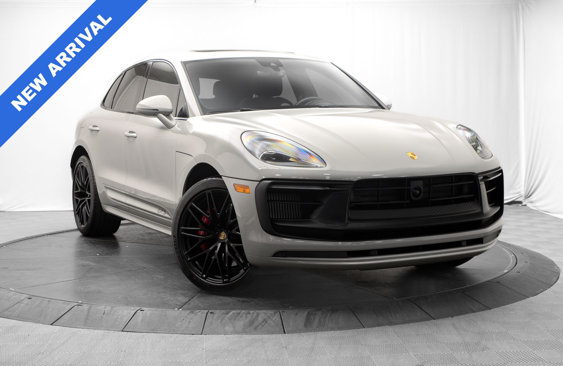 2023 Porsche Macan GTS