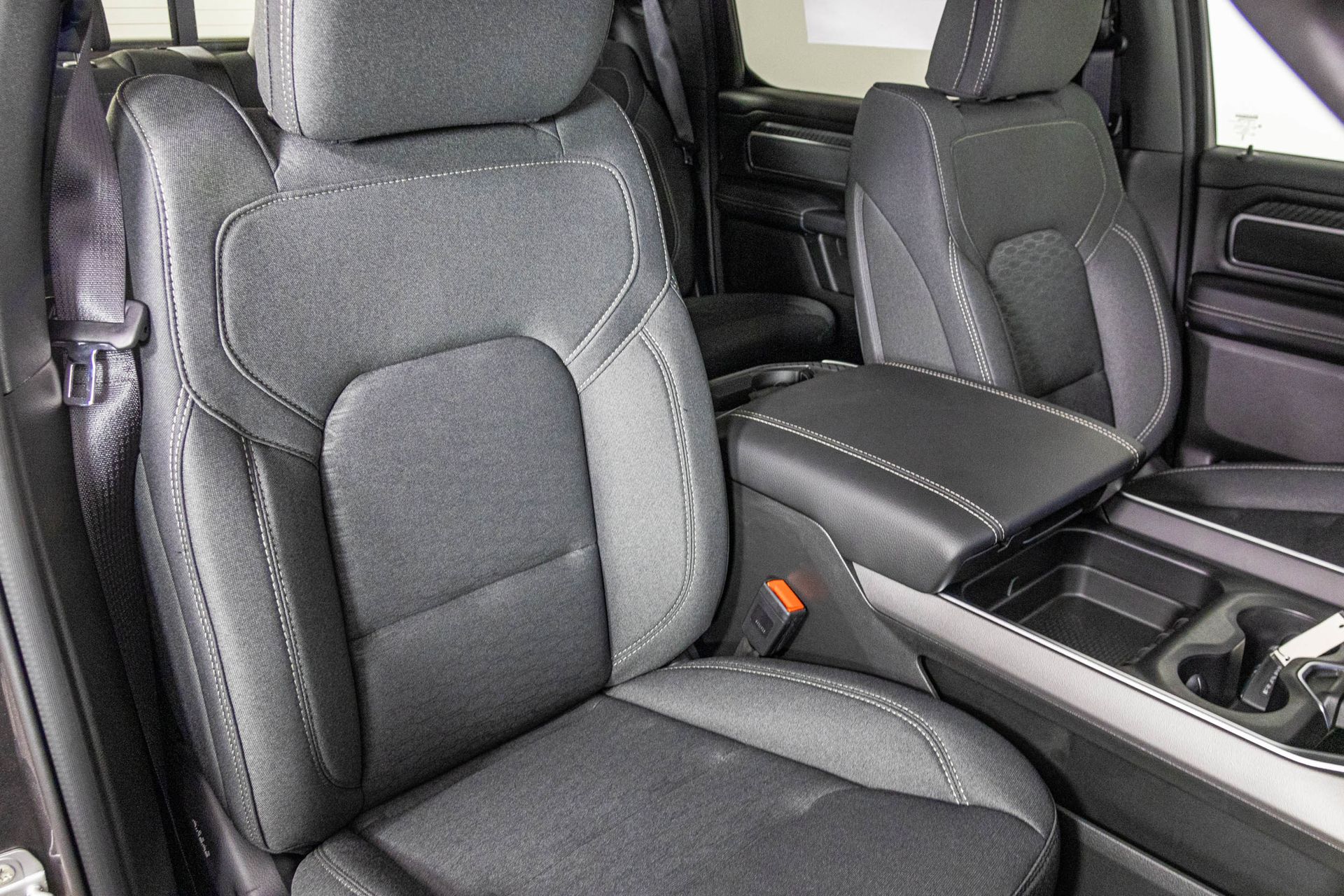 2026 RAM 1500 - Image 34