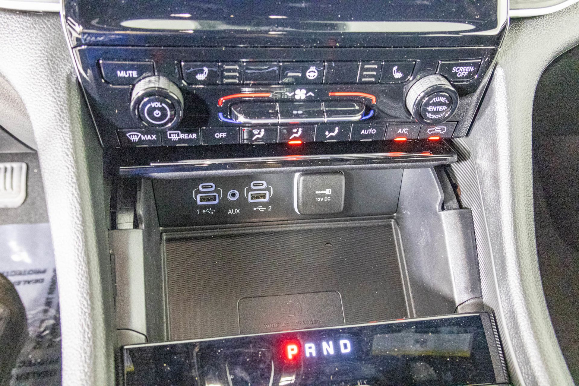 2025 JEEP GRAND CHEROKEE L - Image 21