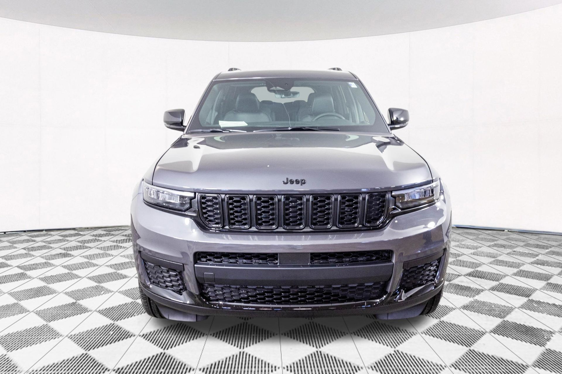 2025 JEEP GRAND CHEROKEE L - Image 5