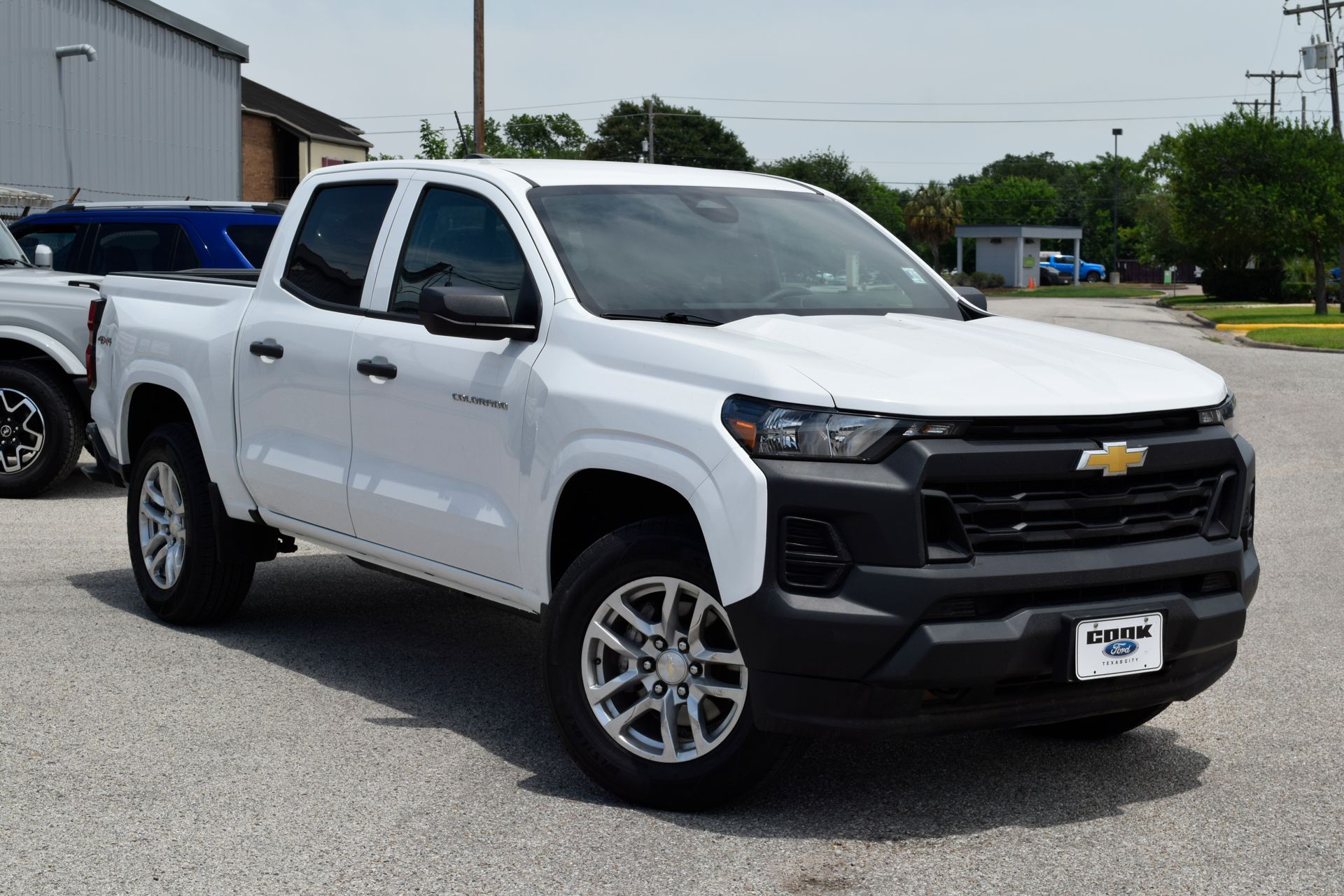 2024 Chevrolet Colorado Work Truck - 2