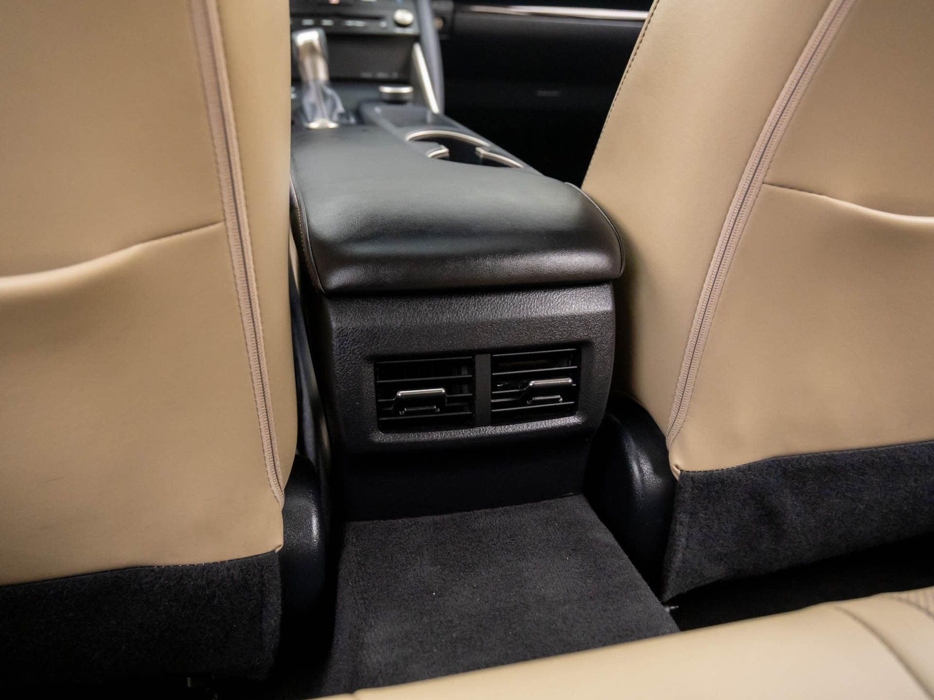 2018 Lexus IS IS photo
