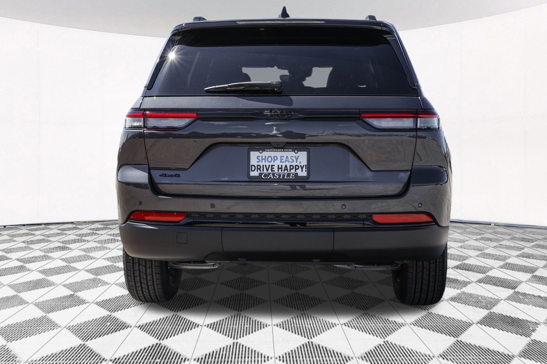 2025 JEEP GRAND CHEROKEE - Image 12