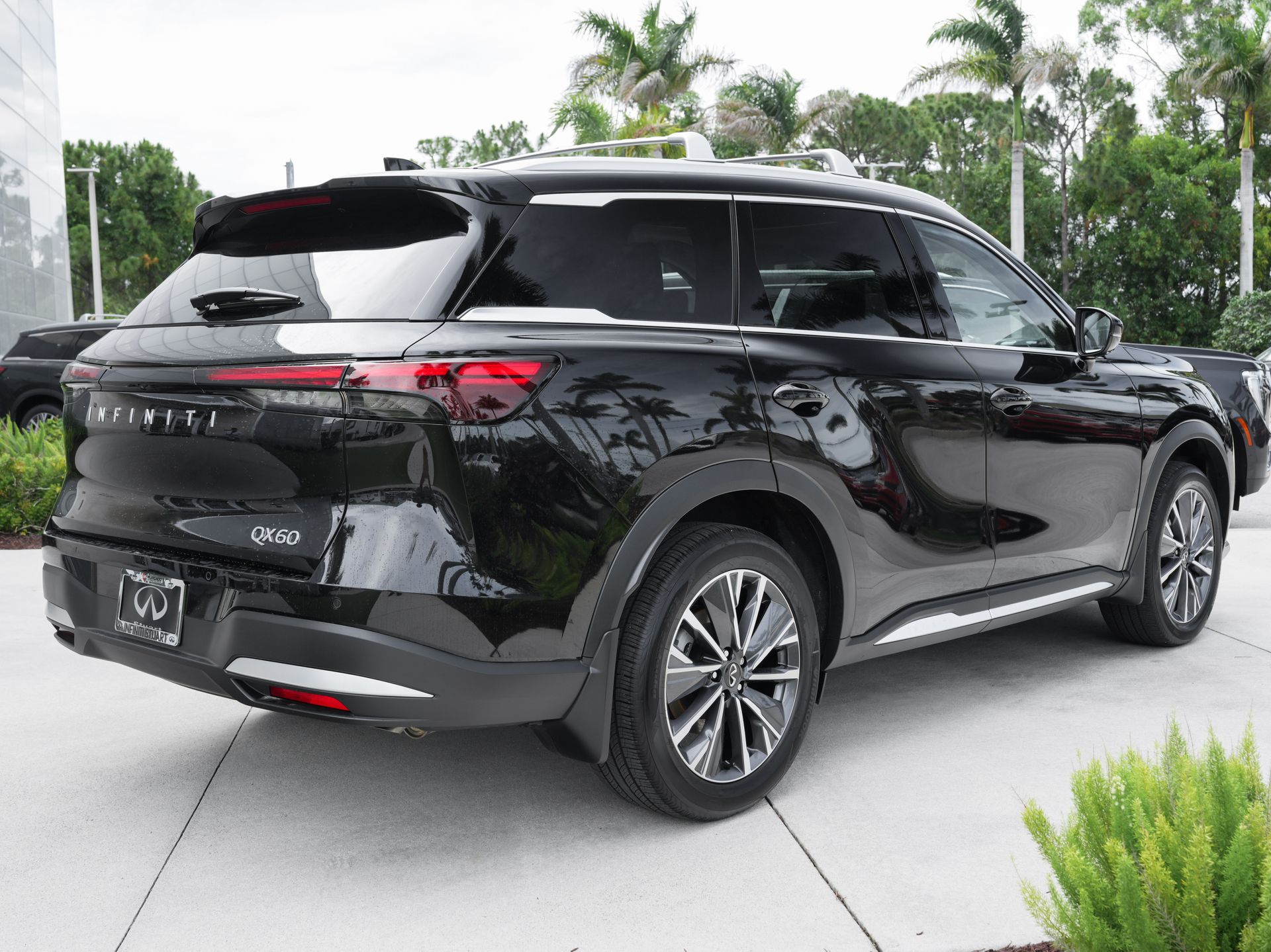 used 2026 INFINITI QX60 car, priced at $44,600