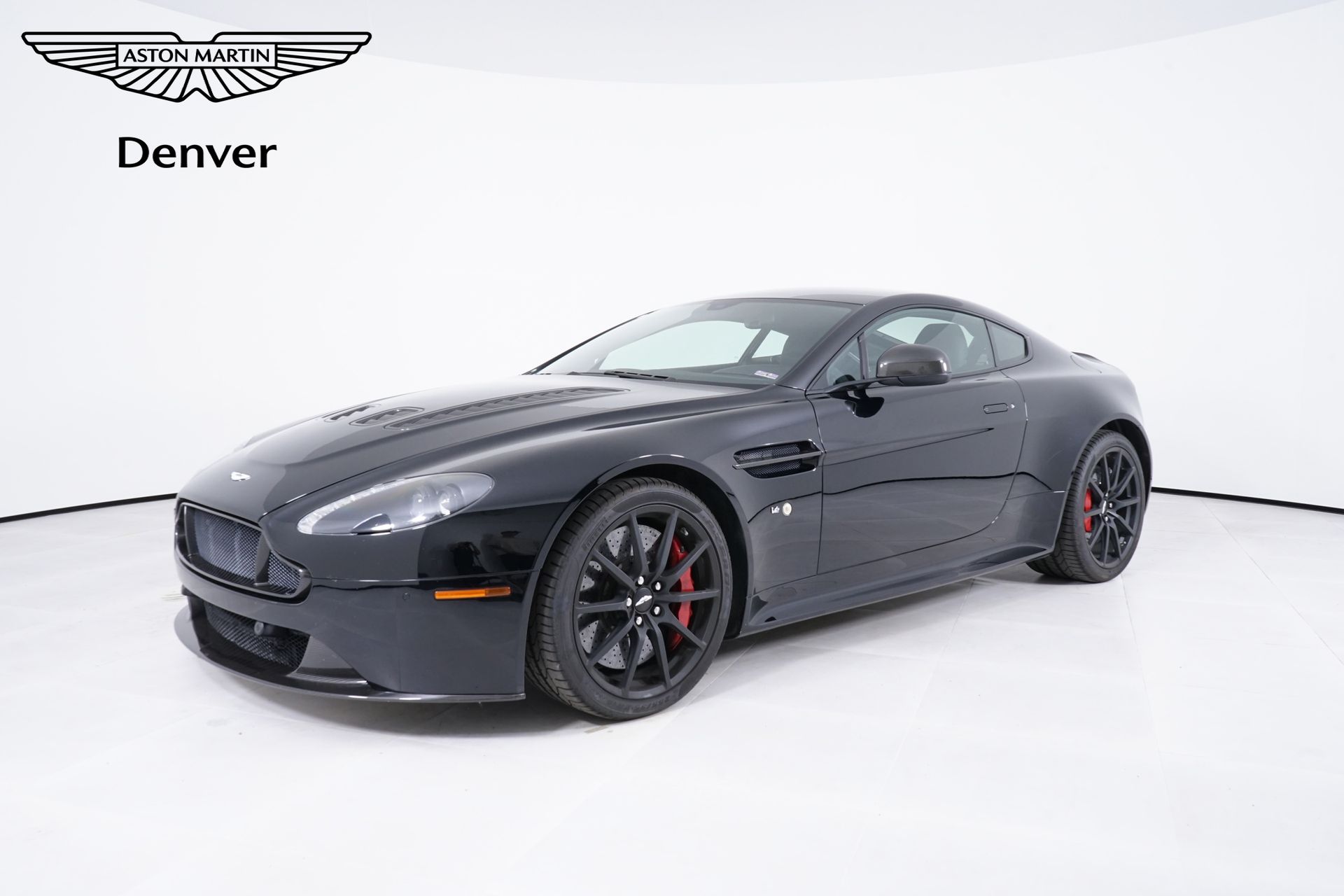 Jet Black 2015 Aston Martin V12 Vantage Coupe Rear-Wheel Drive 7-Speed Automatic